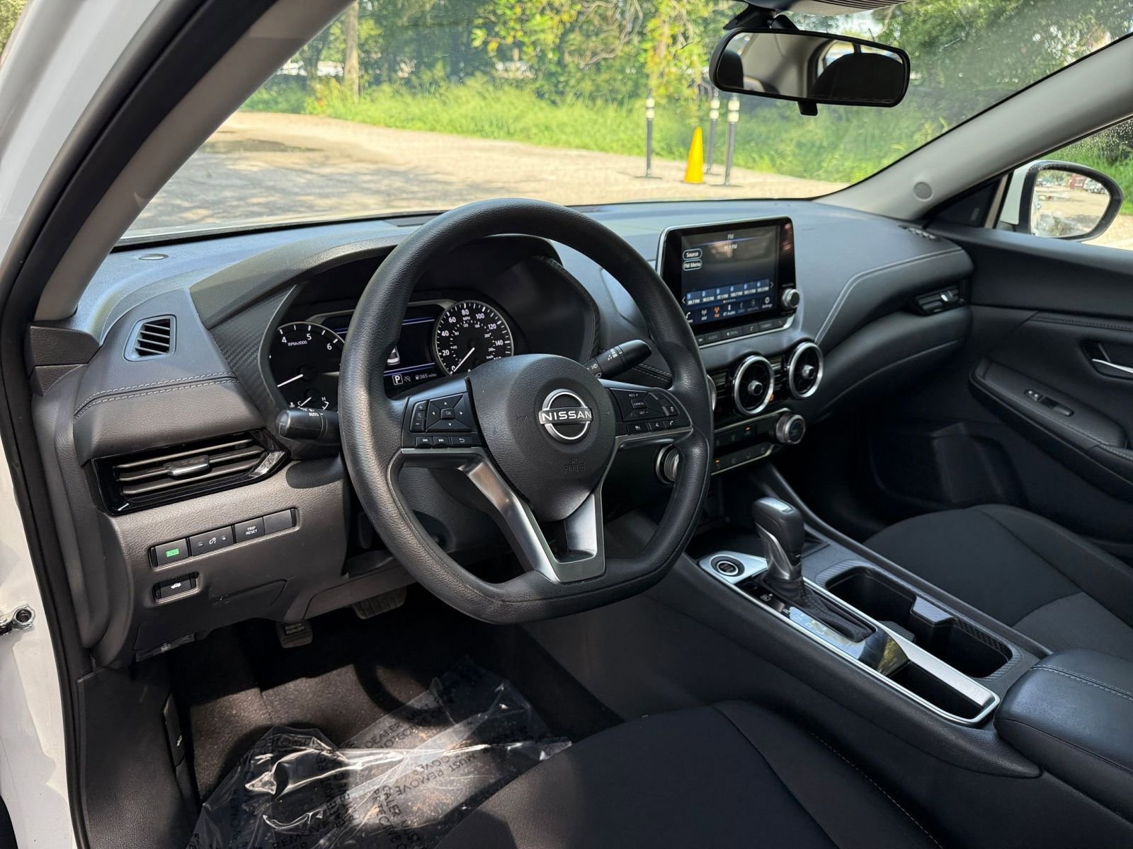 Thumbnail: 2024 Nissan Sentra - 28