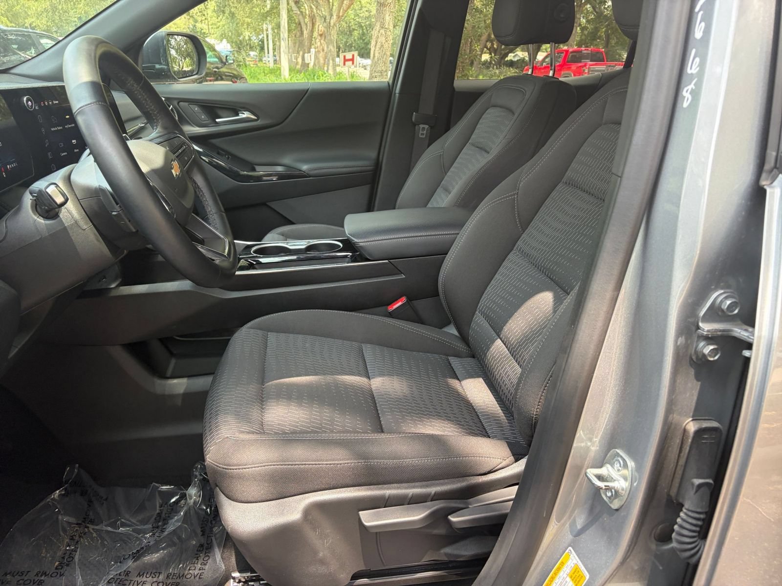 Thumbnail: 2025 Chevrolet Equinox - 27