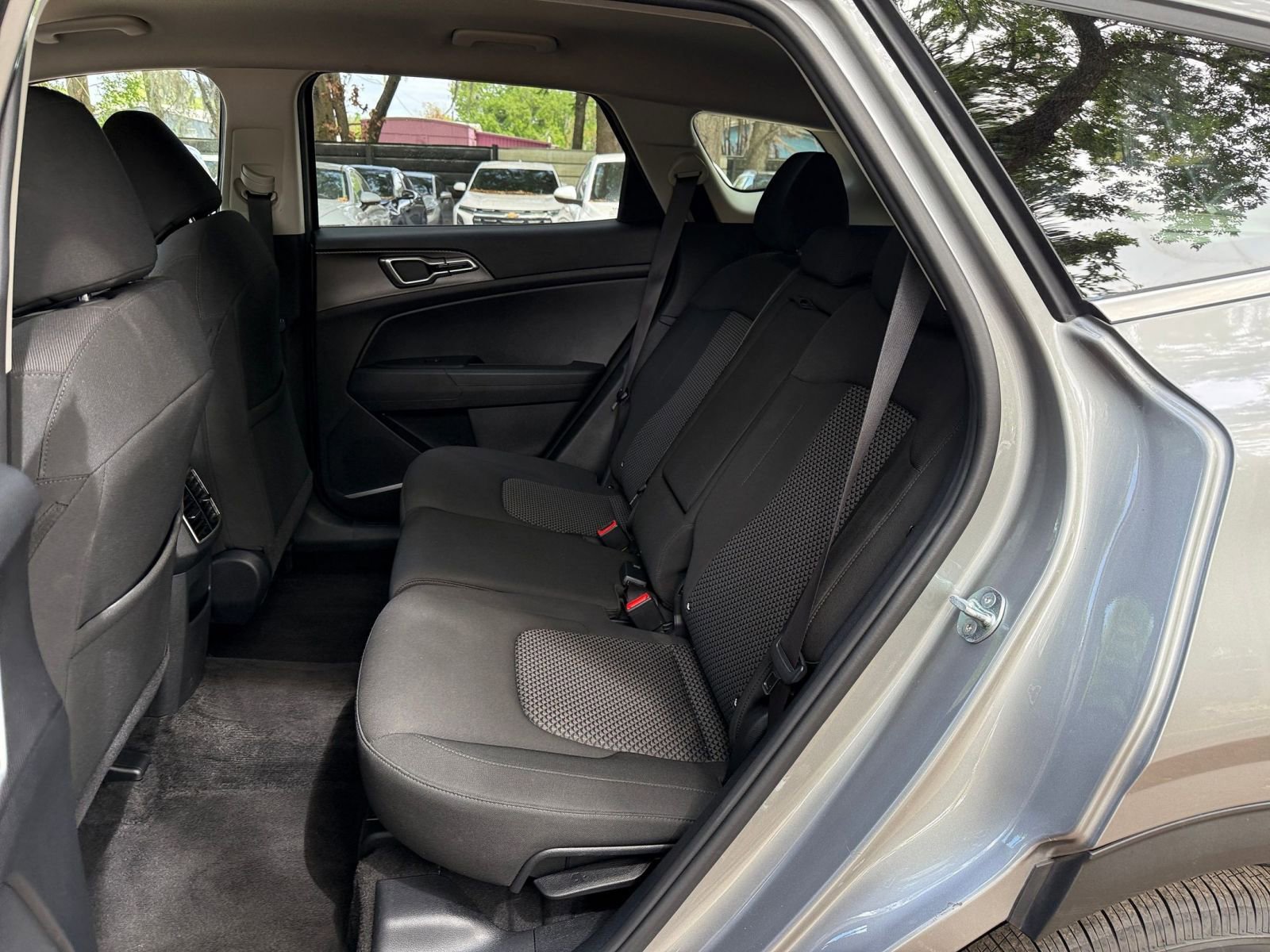 Thumbnail: 2025 Kia Sportage - 35