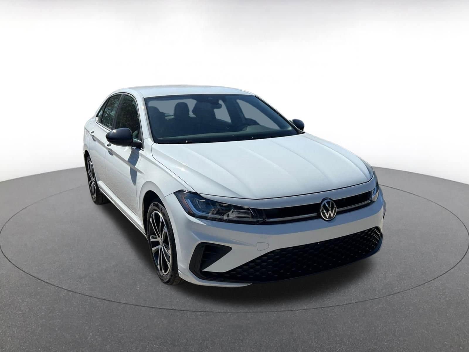 Thumbnail: 2025 Volkswagen Jetta - 1