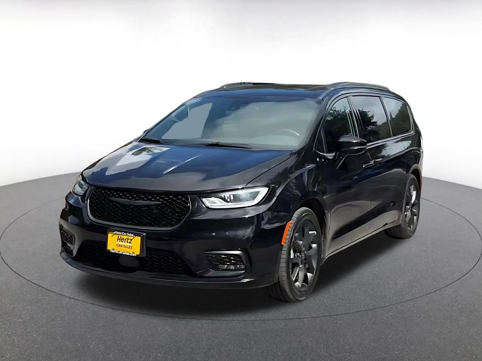 Thumbnail: 2025 Chrysler Pacifica - 6