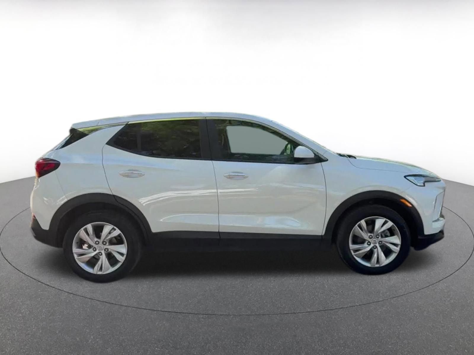 Thumbnail: 2025 Buick Encore GX - 17