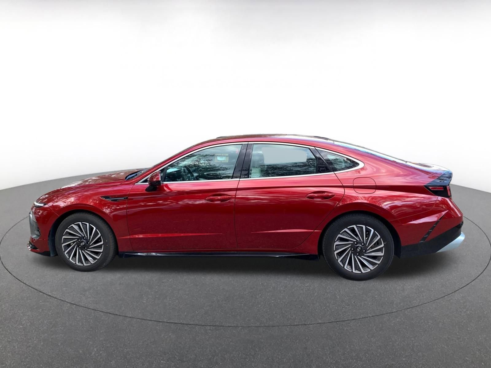 Thumbnail: 2025 Hyundai Sonata - 4