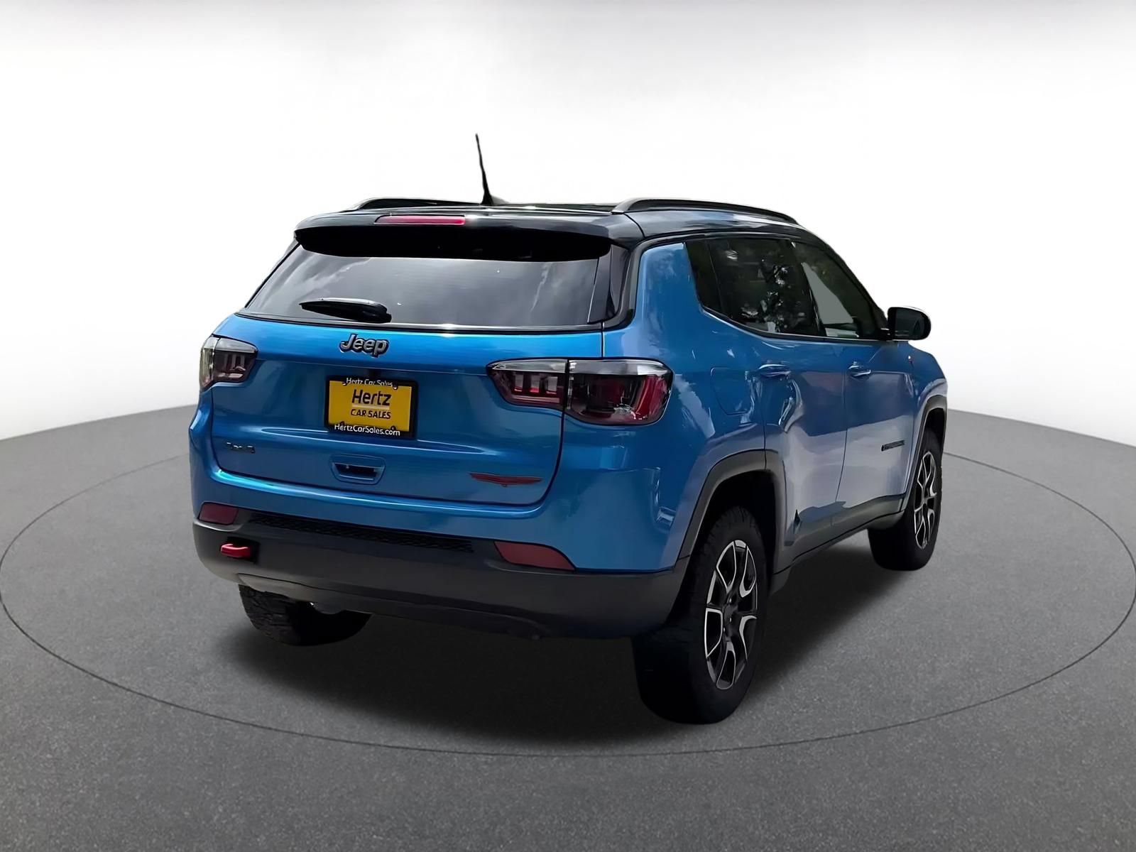 Thumbnail: 2025 Jeep Compass - 14