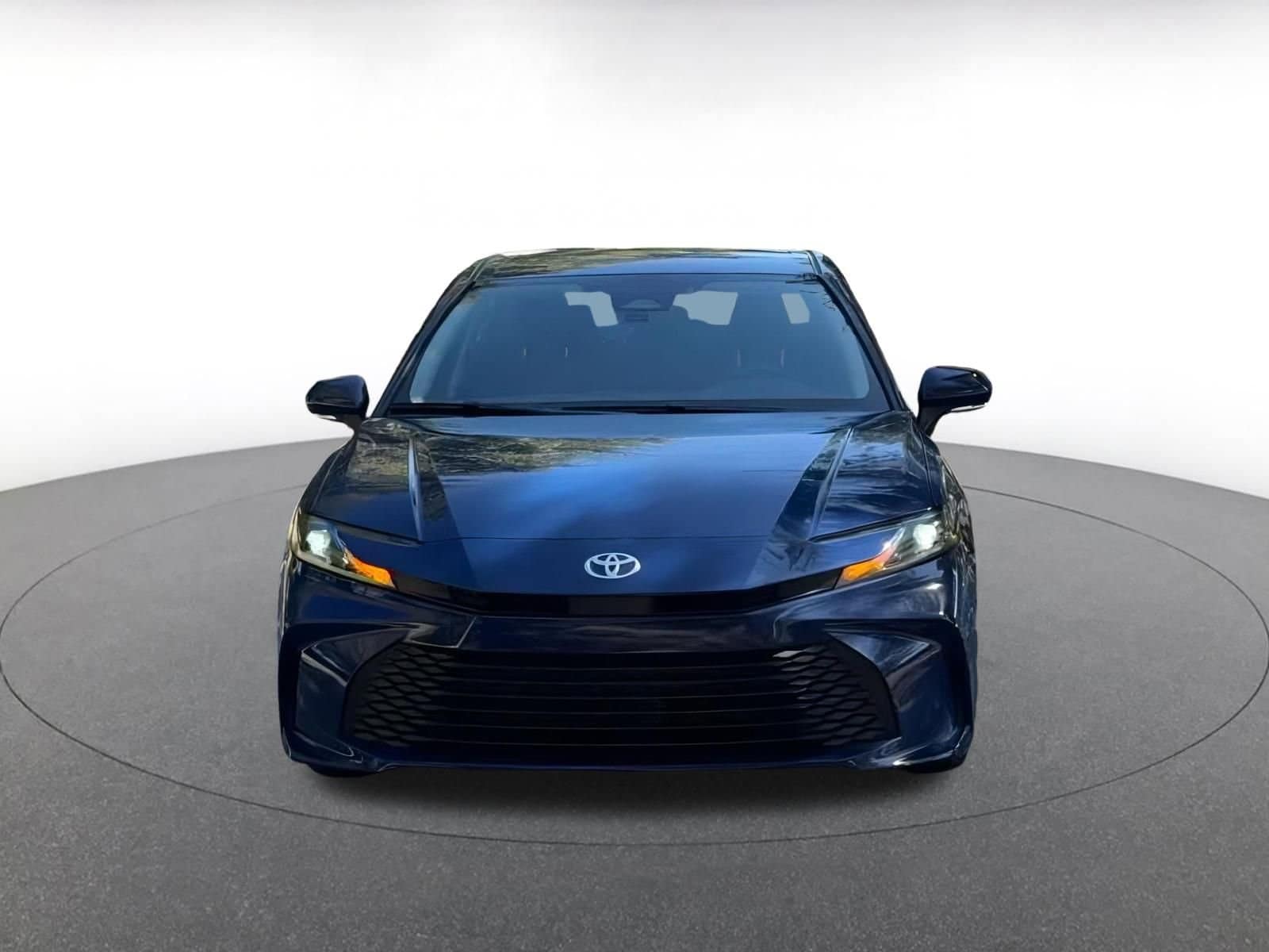 Thumbnail: 2025 Toyota Camry - 4