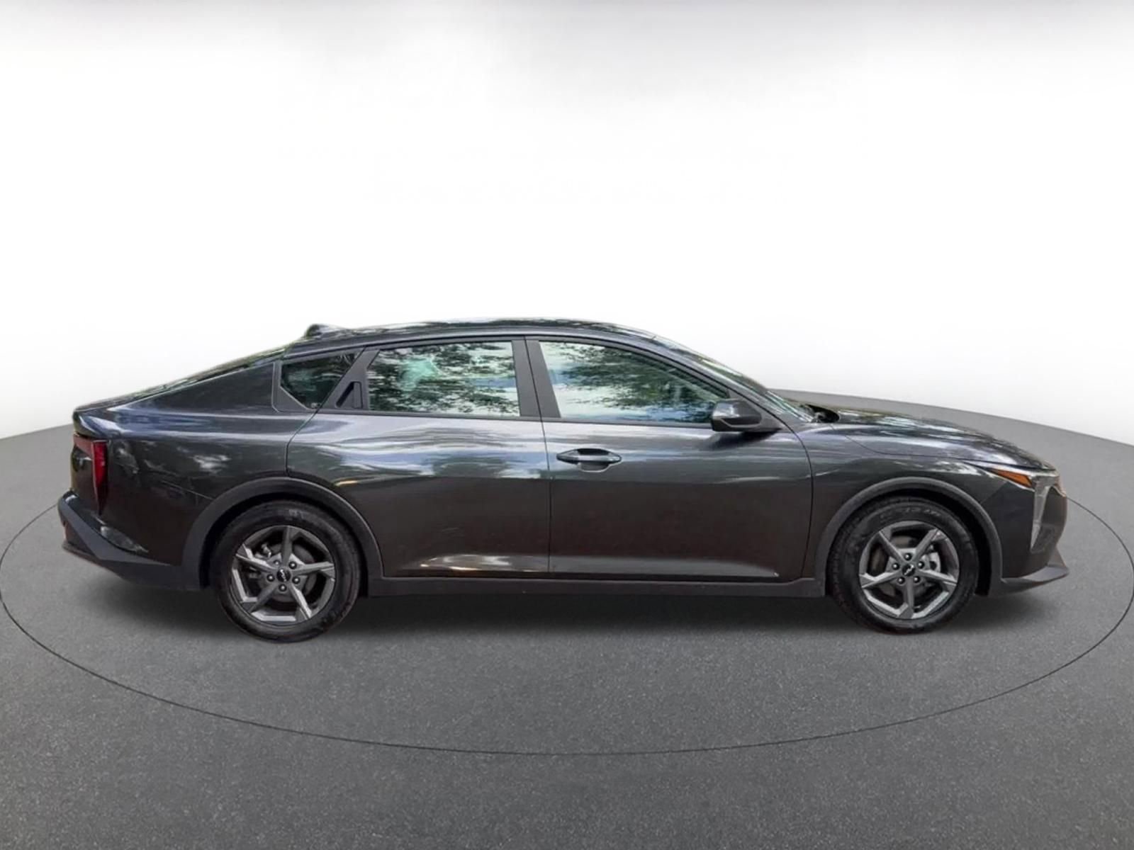 Thumbnail: 2025 Kia K4 - 16
