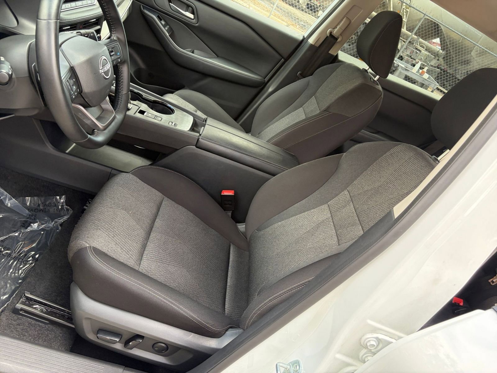 Thumbnail: 2025 Nissan Rogue - 33