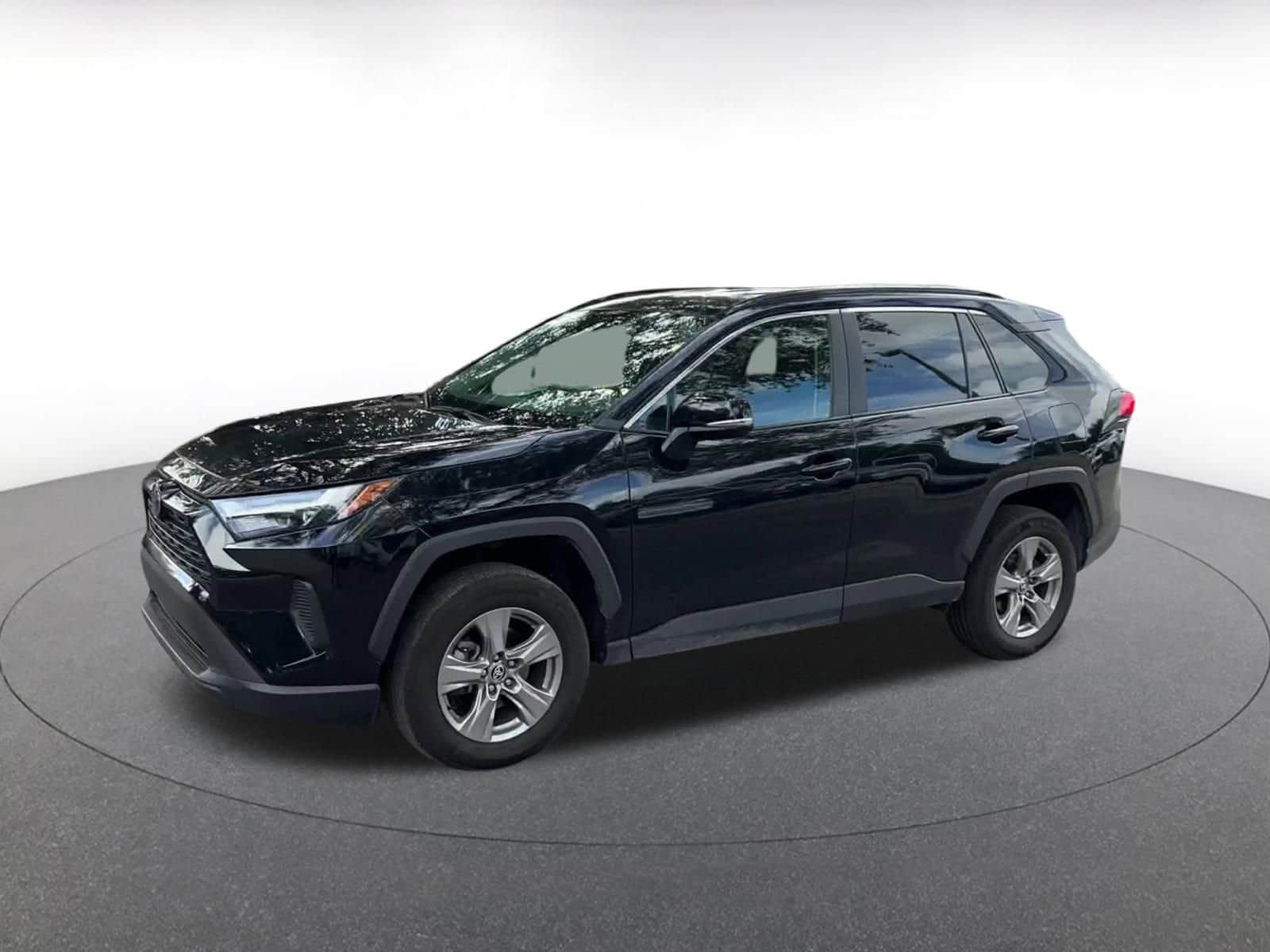 Thumbnail: 2024 Toyota RAV4 - 8