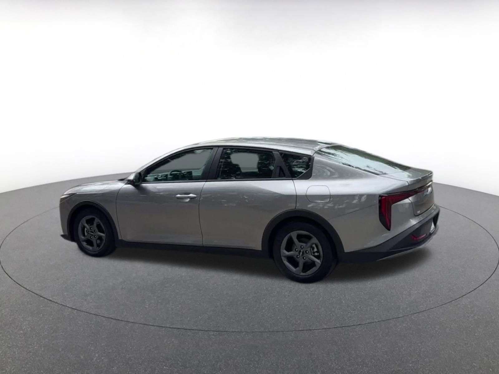 Thumbnail: 2025 Kia K4 - 10