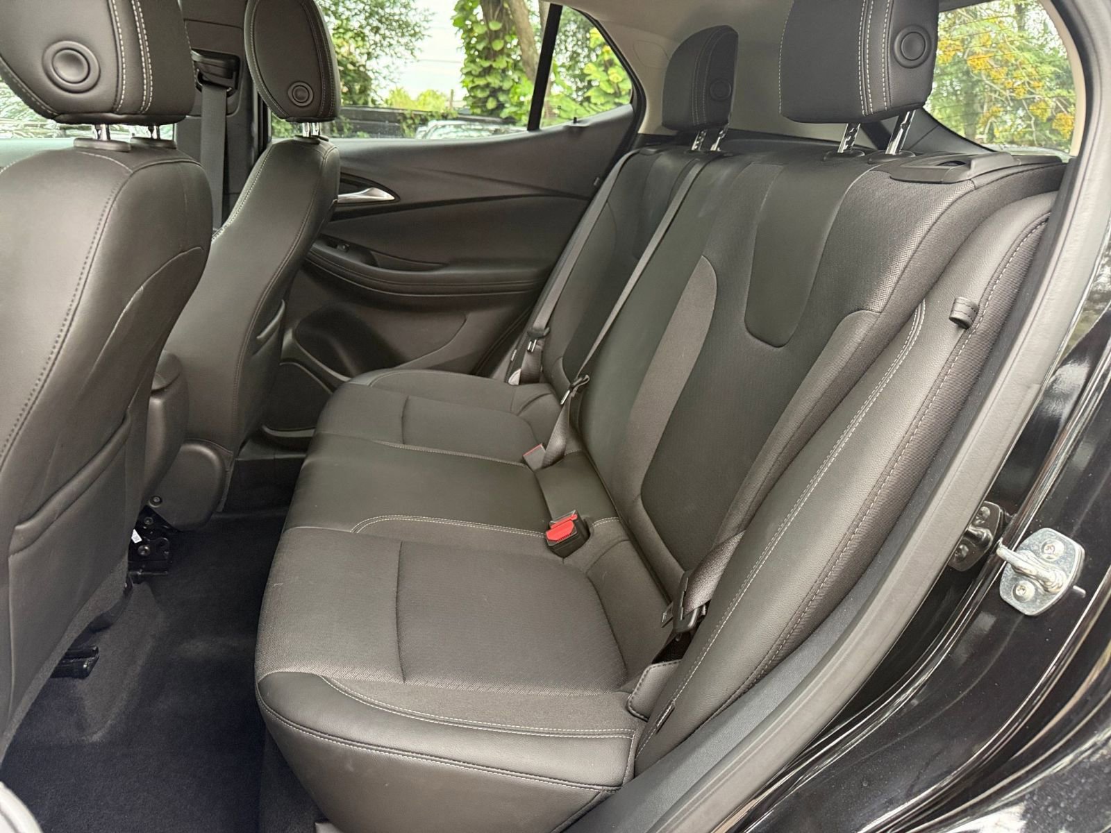 Thumbnail: 2025 Buick Encore GX - 33