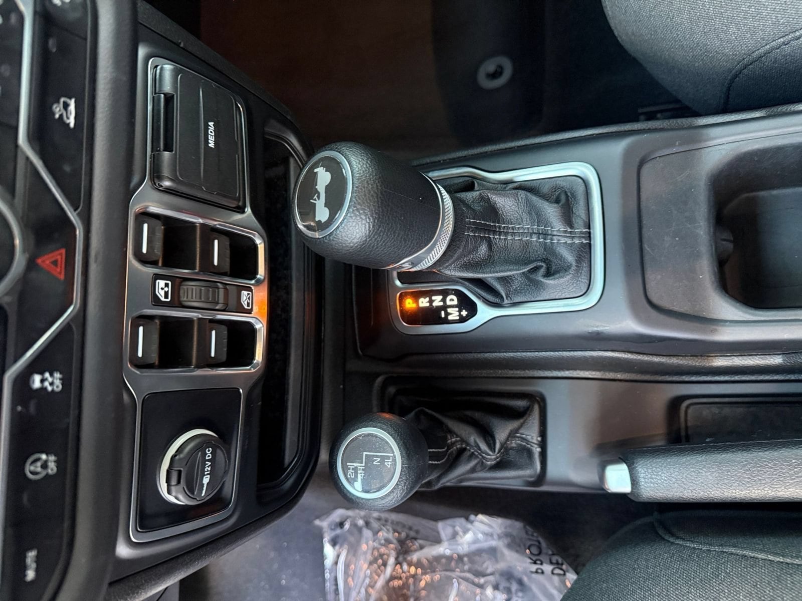 Thumbnail: 2025 Jeep Wrangler - 35