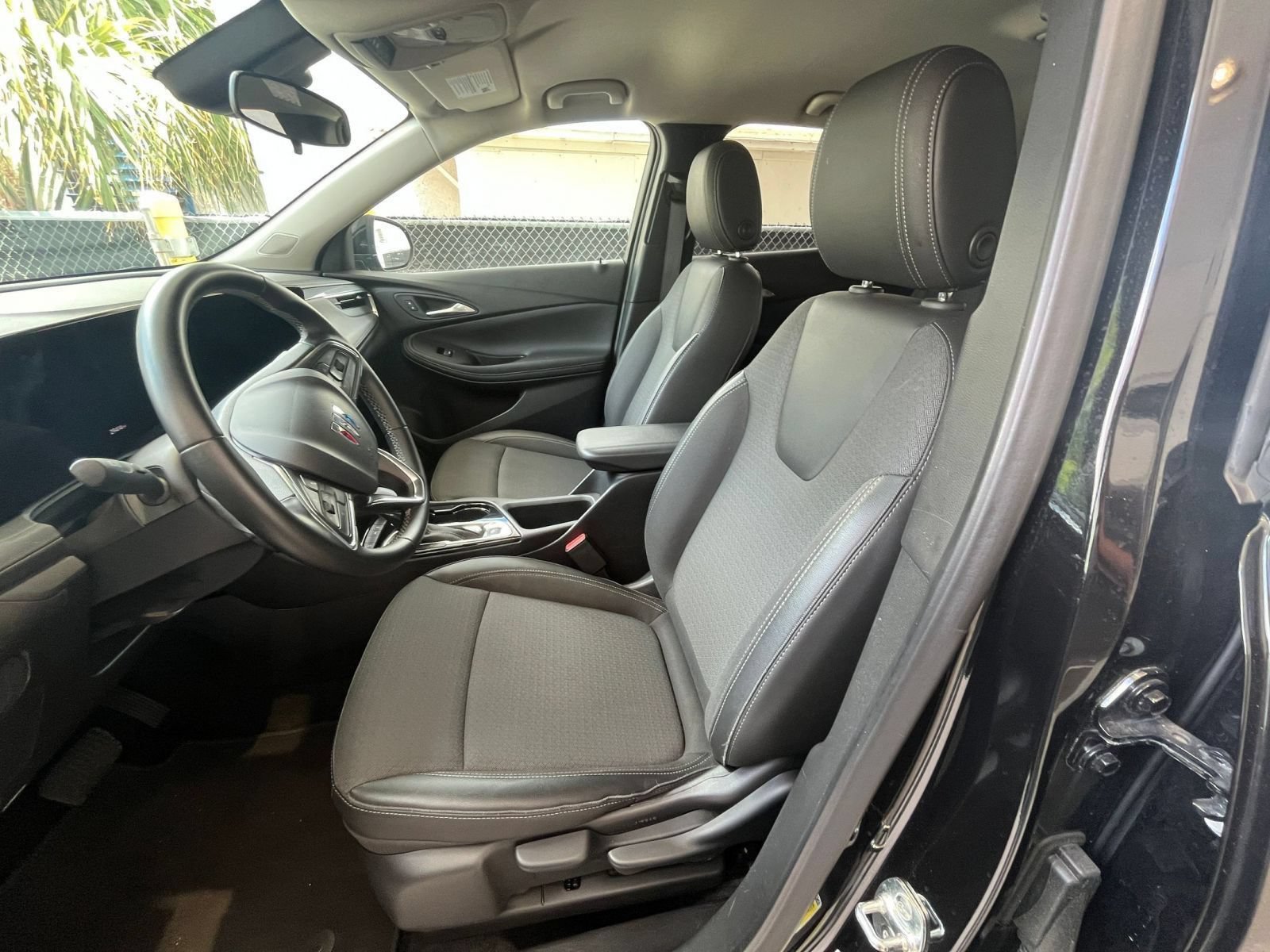 Thumbnail: 2025 Buick Encore GX - 25