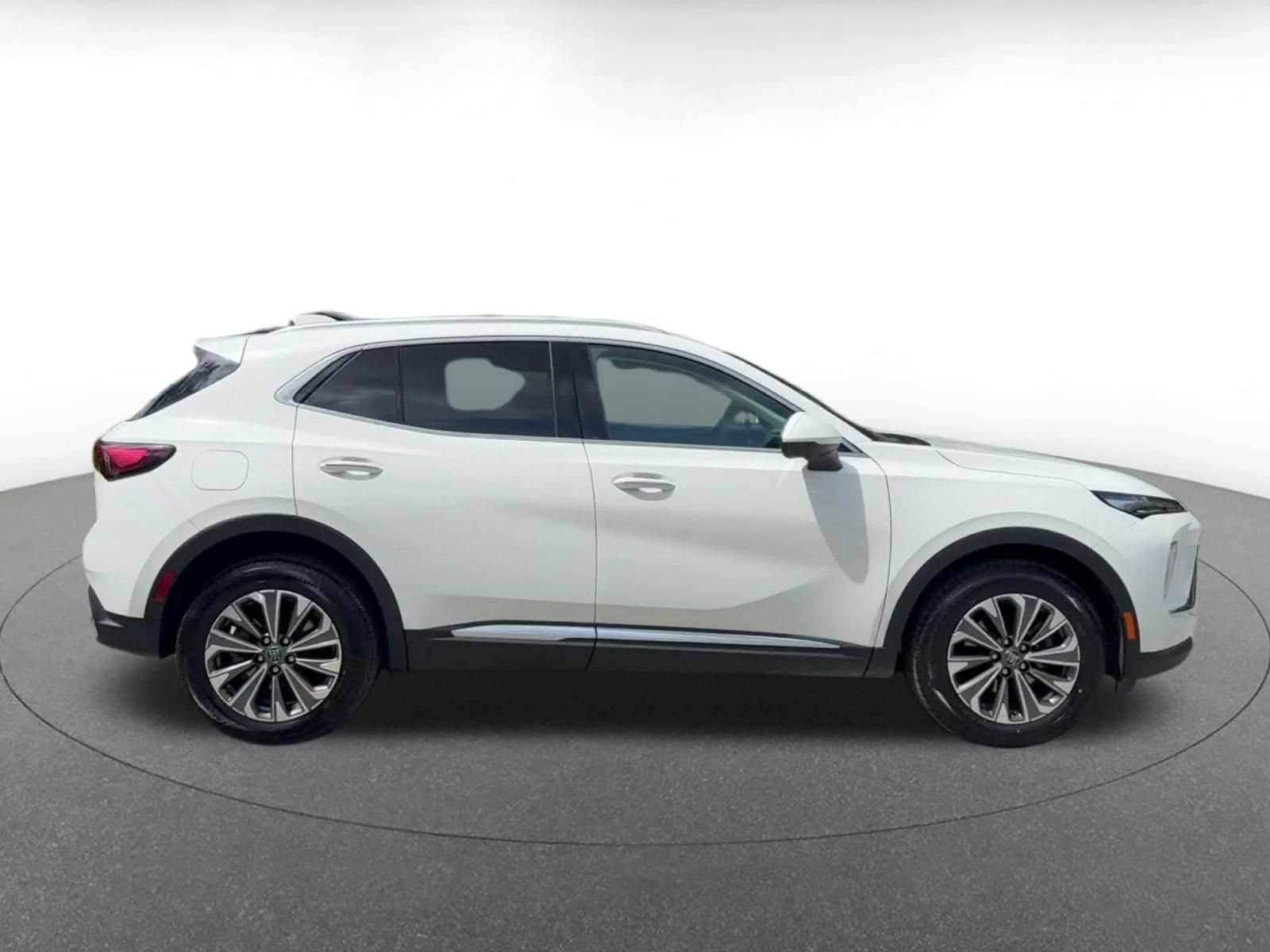 Thumbnail: 2024 Buick Envision - 15
