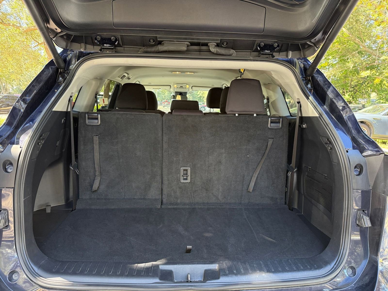 Thumbnail: 2025 Toyota Highlander - 24