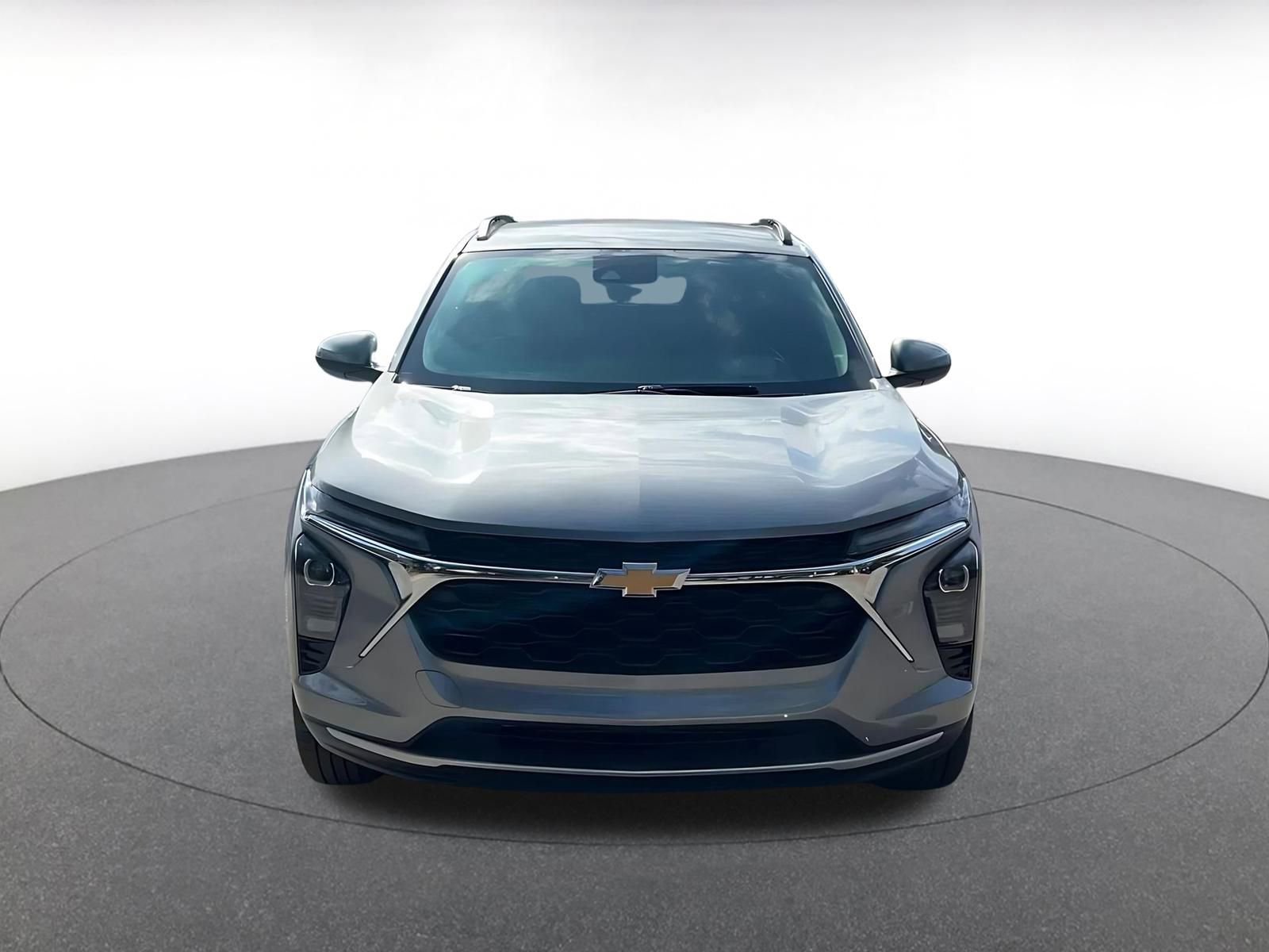 Thumbnail: 2025 Chevrolet Trax - 4