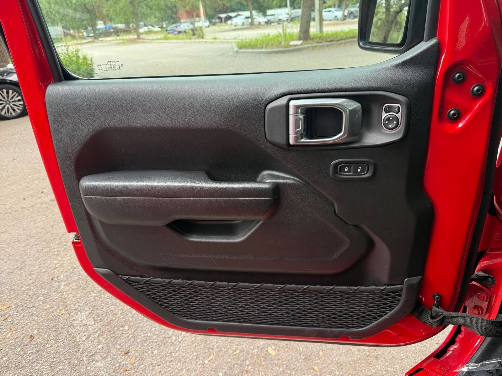 Thumbnail: 2025 Jeep Wrangler - 20
