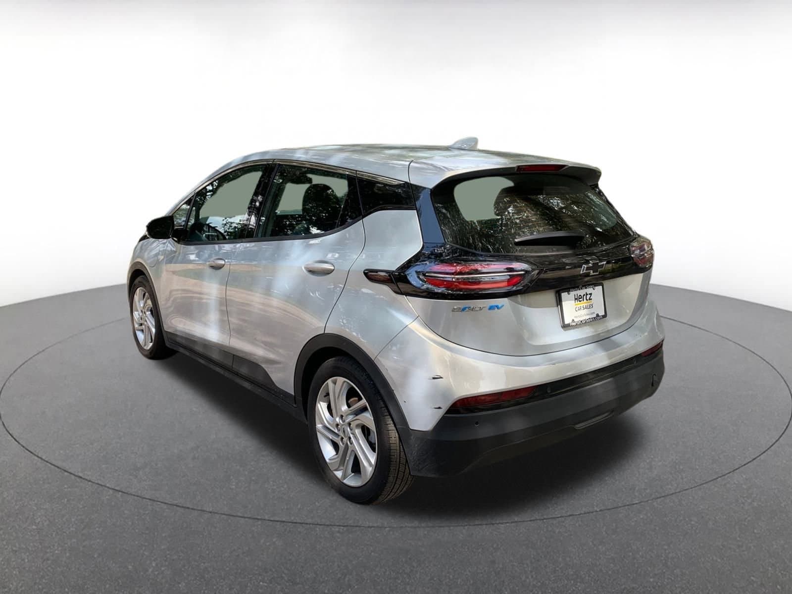 Thumbnail: 2023 Chevrolet Bolt EV - 5