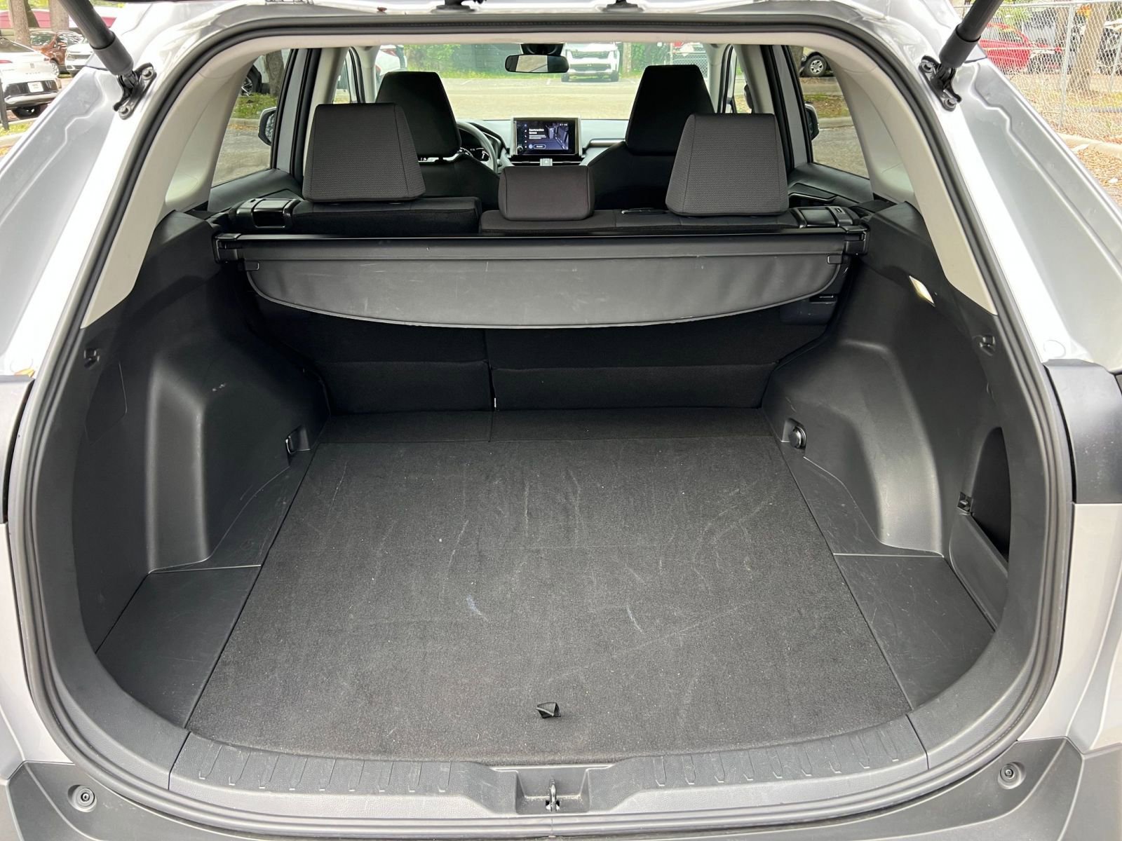 Thumbnail: 2025 Toyota RAV4 - 24