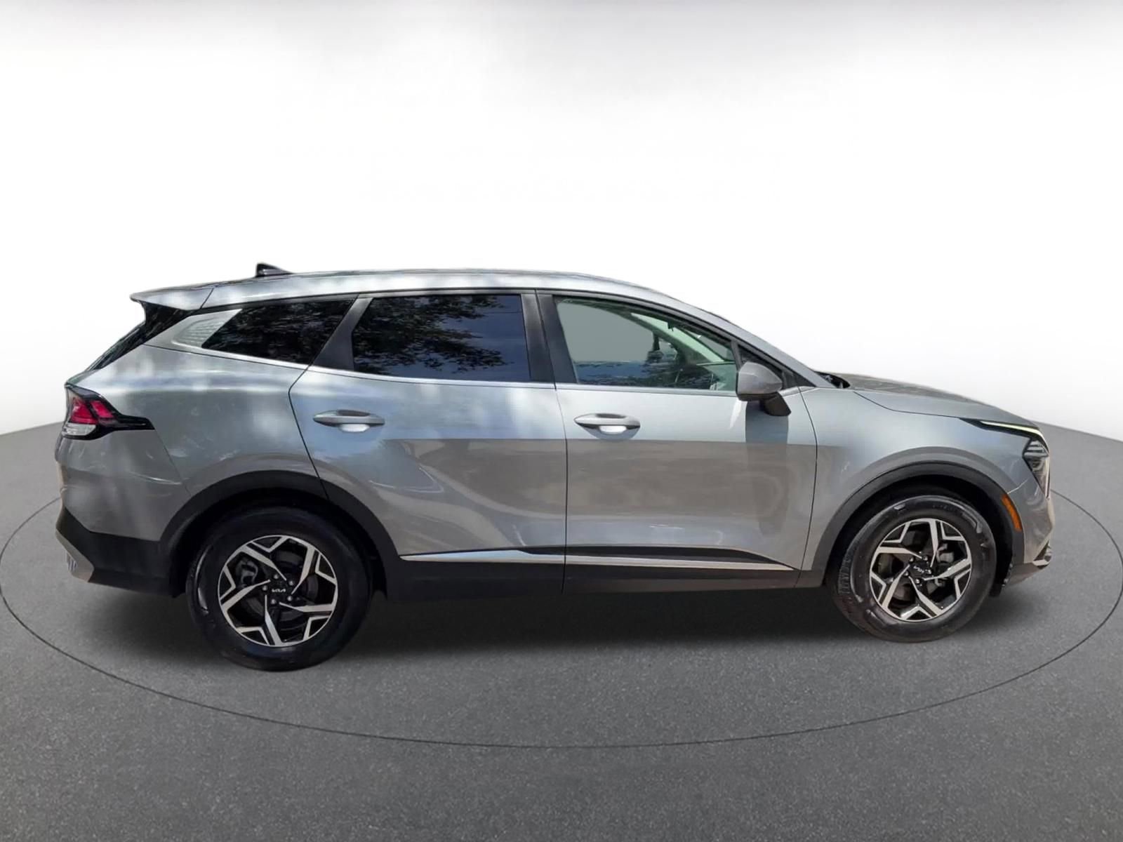Thumbnail: 2025 Kia Sportage - 16