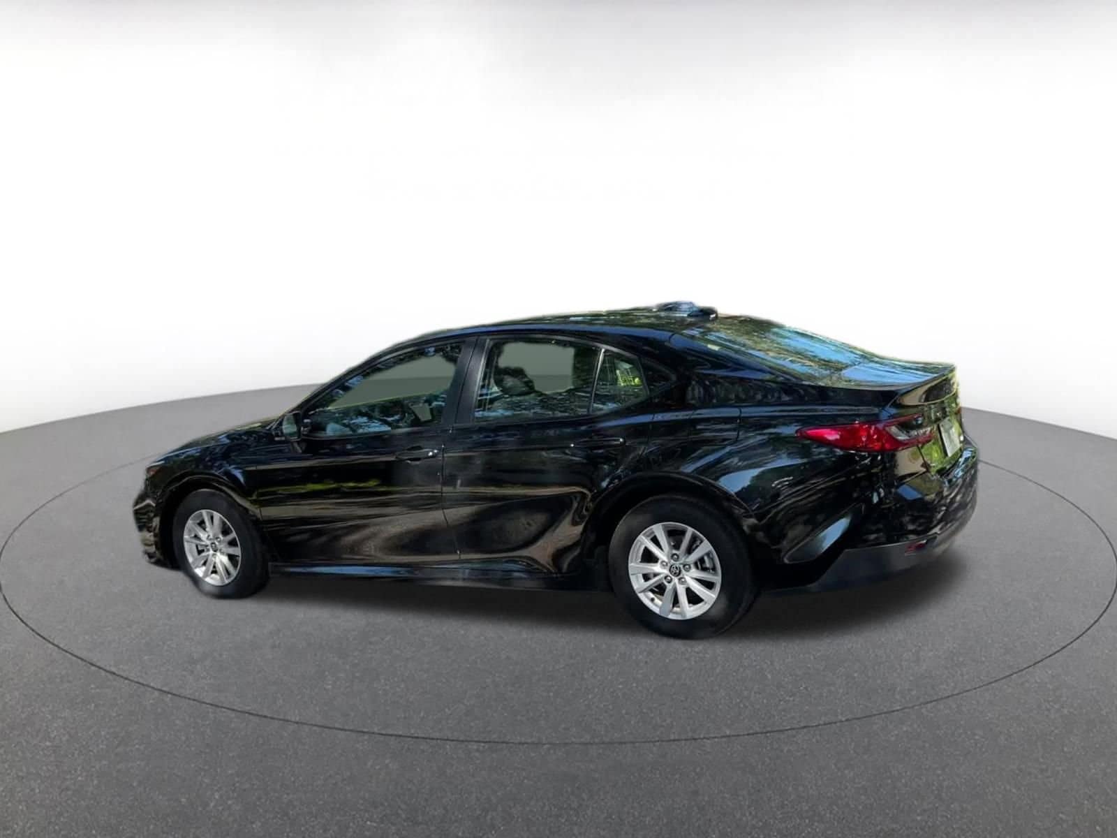 Thumbnail: 2025 Toyota Camry - 9