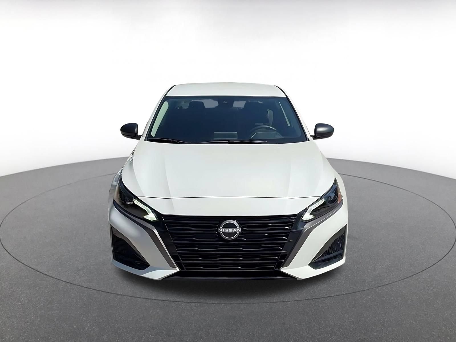 Thumbnail: 2026 Nissan Altima - 4