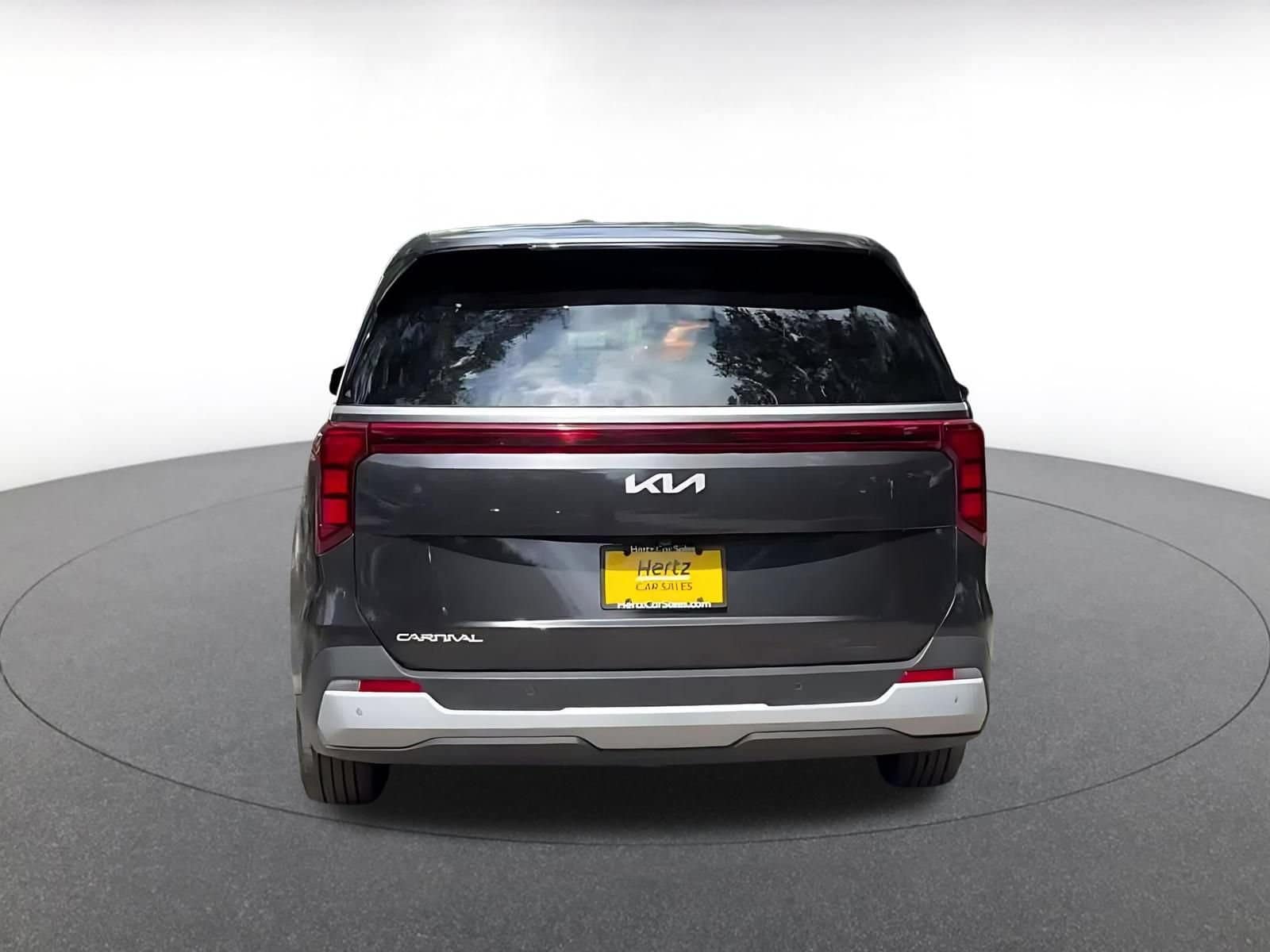 Thumbnail: 2026 Kia Carnival - 12