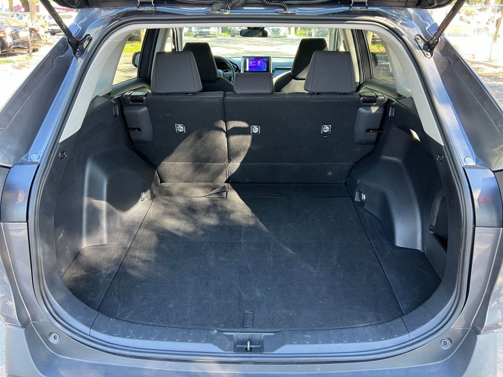 Thumbnail: 2025 Toyota RAV4 - 24