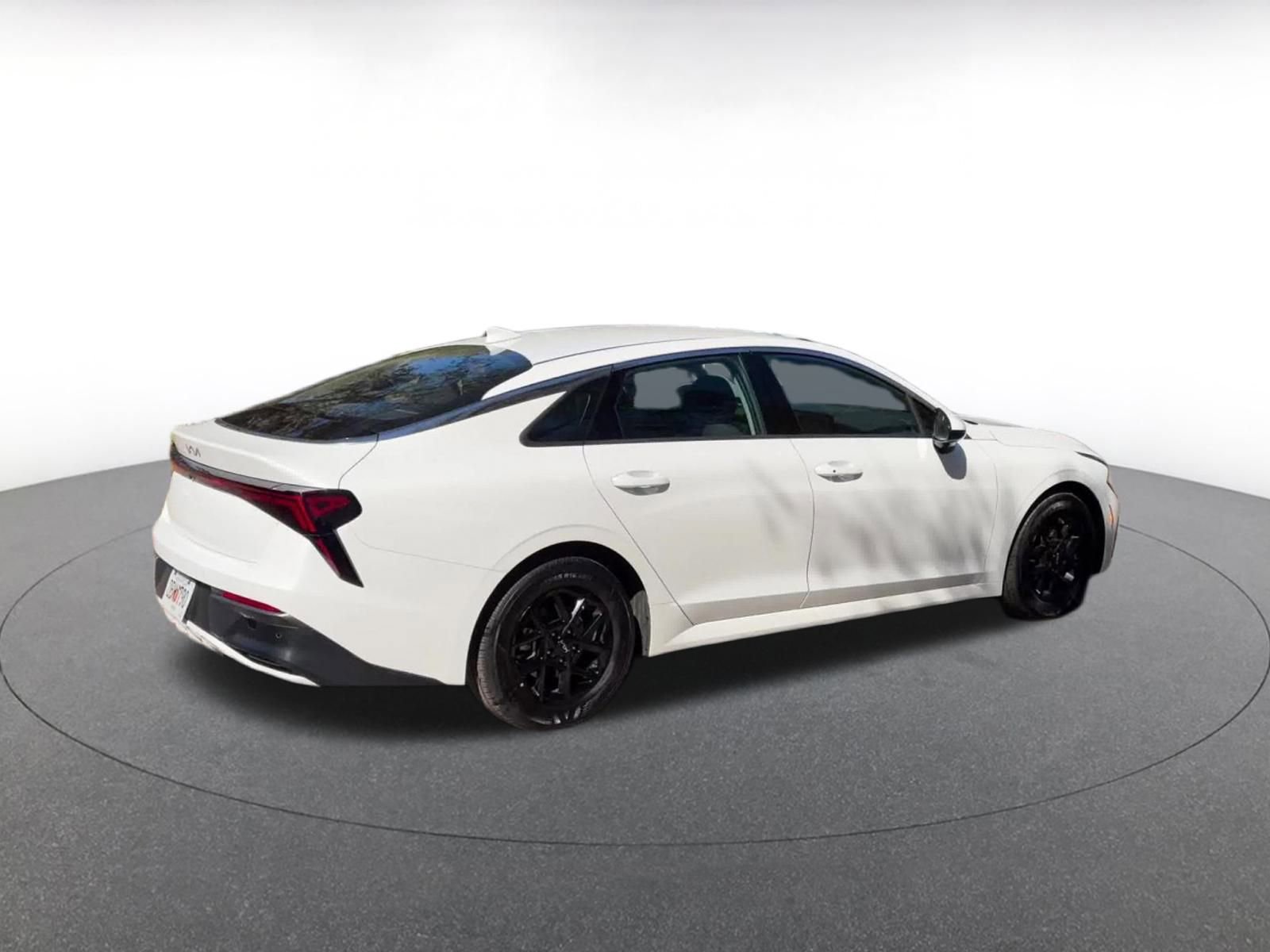 Thumbnail: 2025 Kia K5 - 15