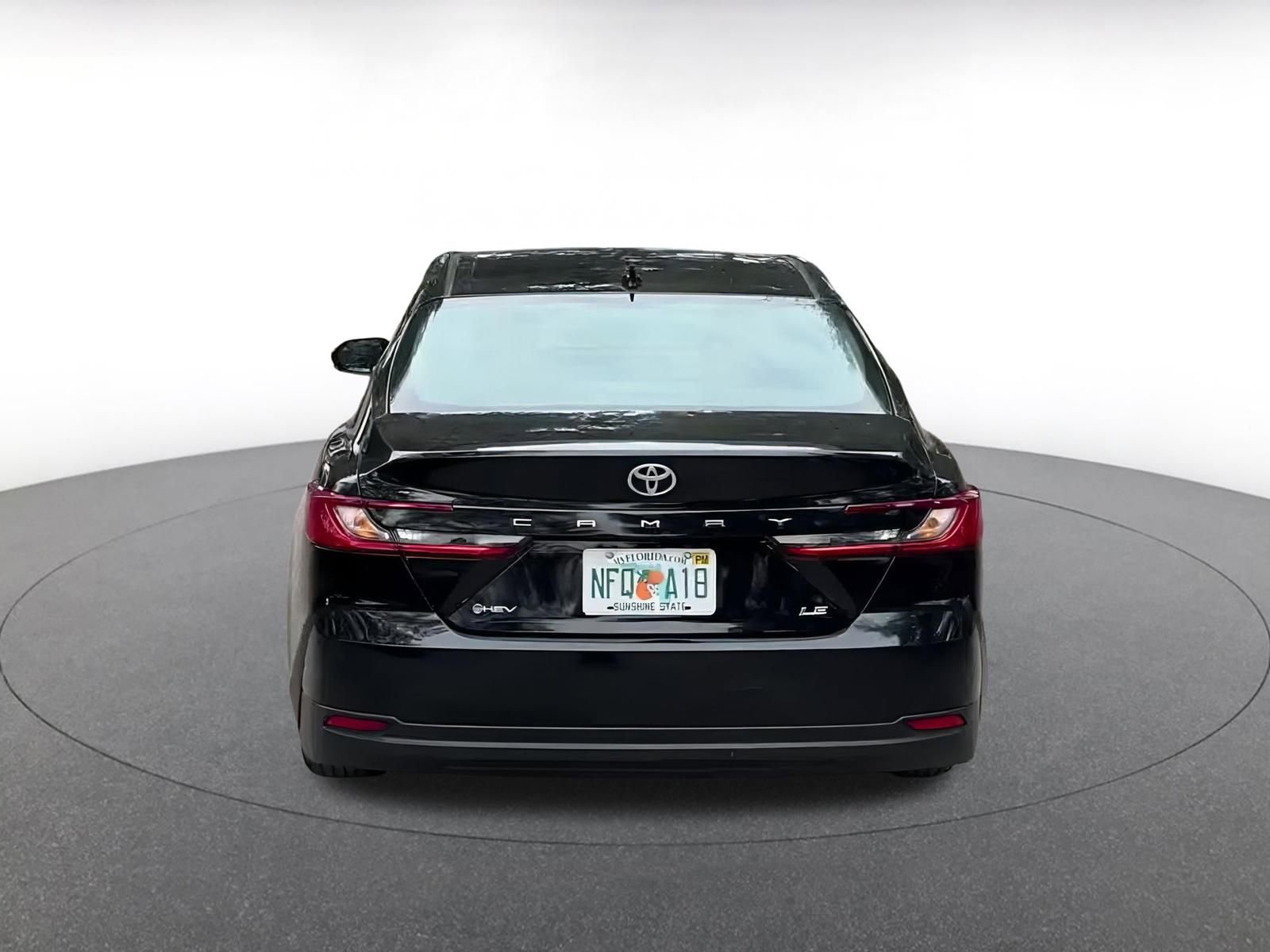 Thumbnail: 2025 Toyota Camry - 12