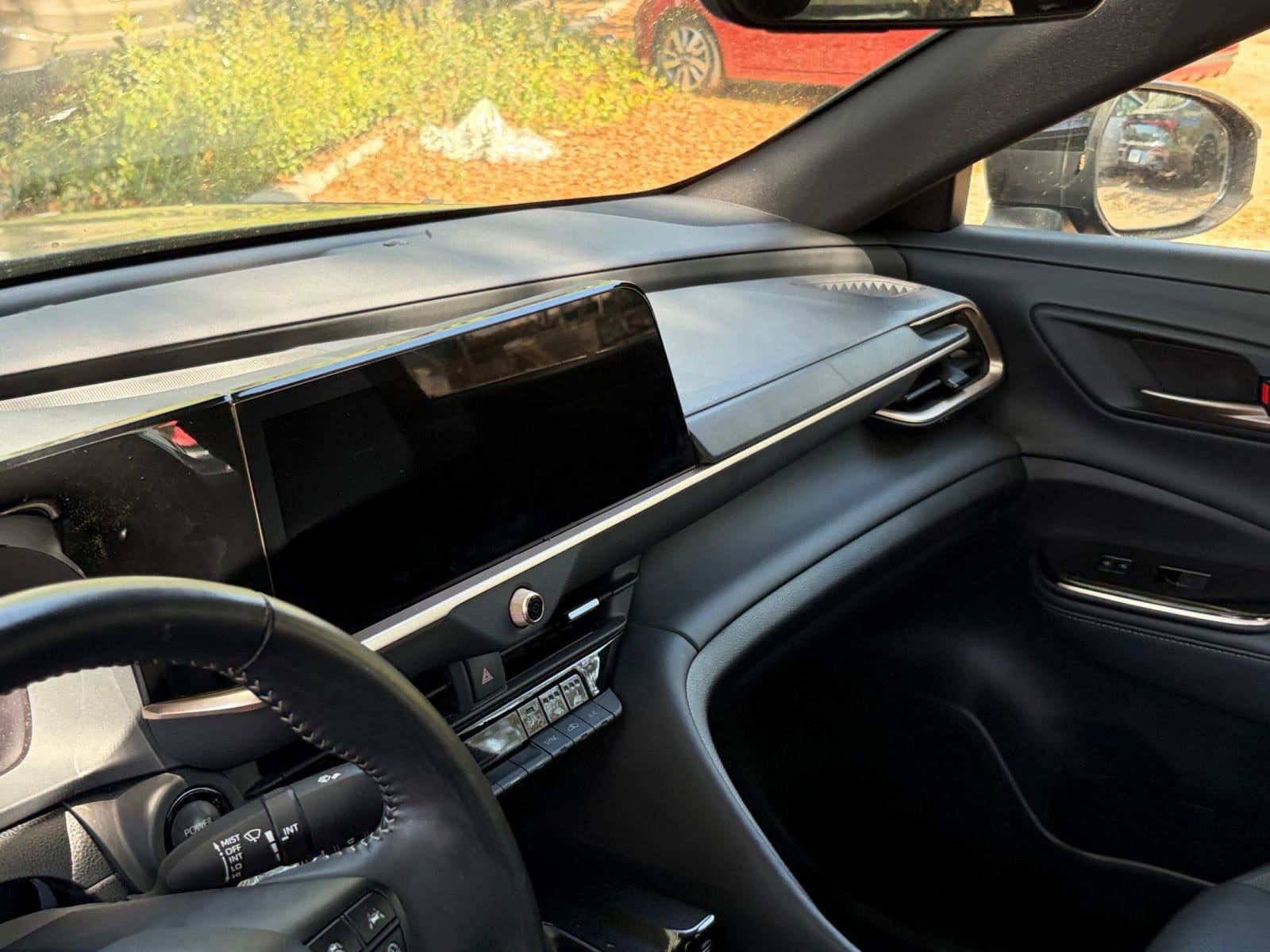 Thumbnail: 2025 Toyota Crown - 31