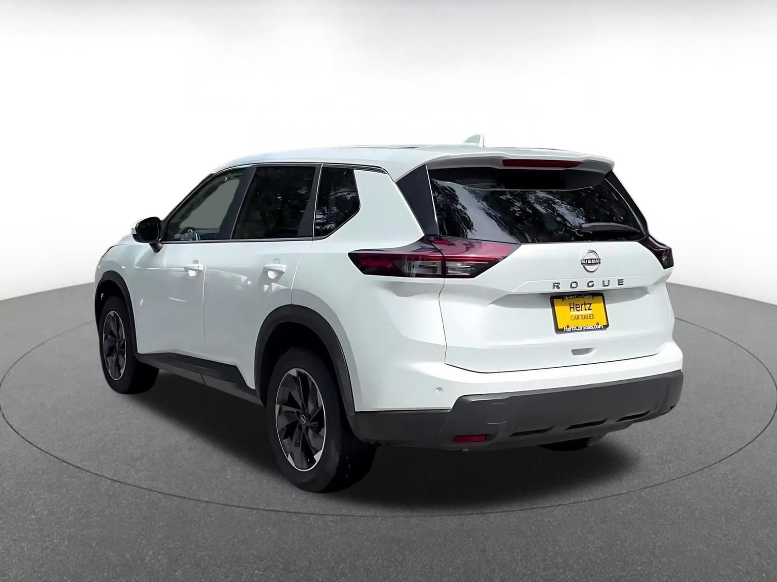 Thumbnail: 2025 Nissan Rogue - 11