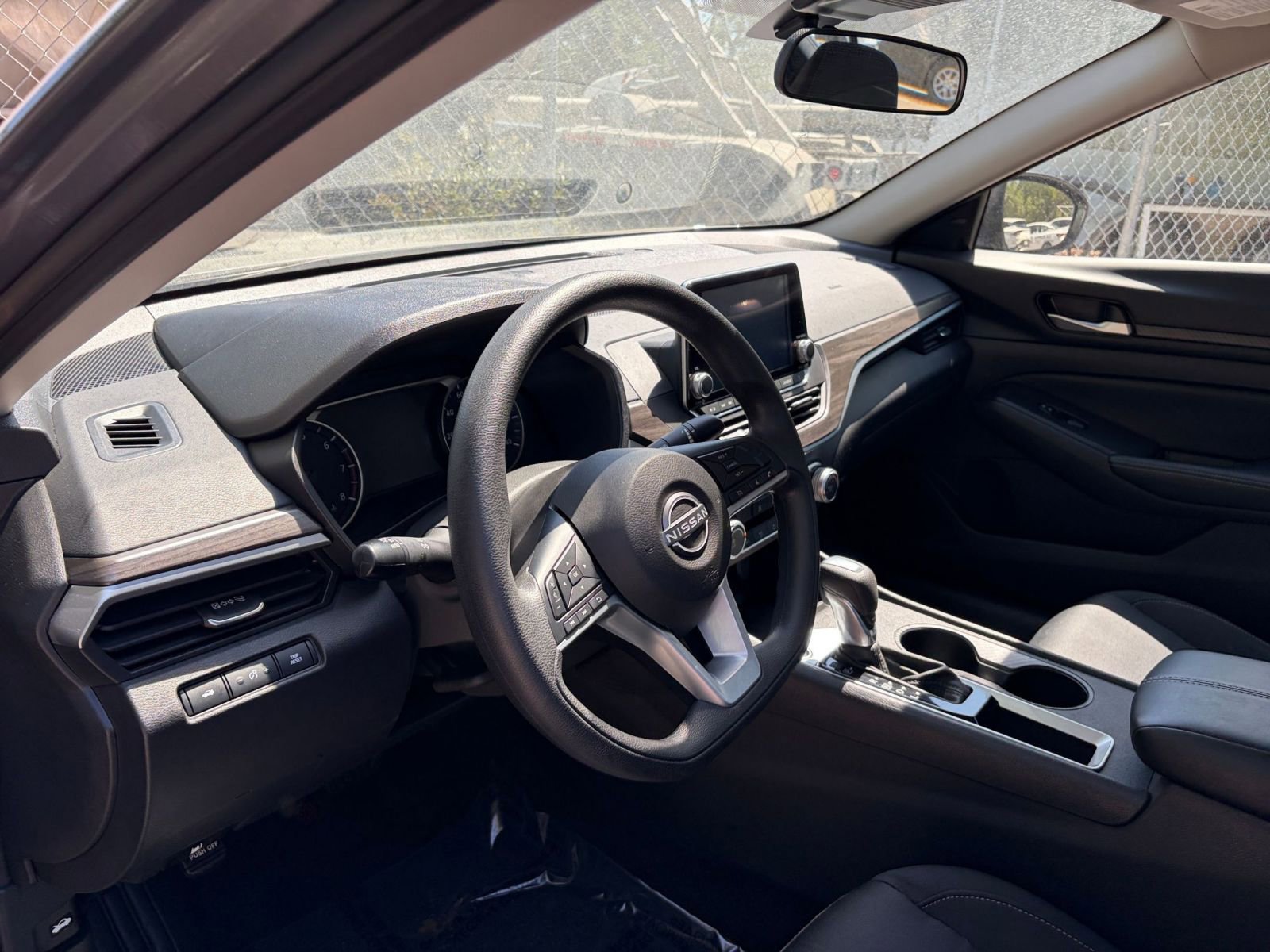 Thumbnail: 2025 Nissan Altima - 33