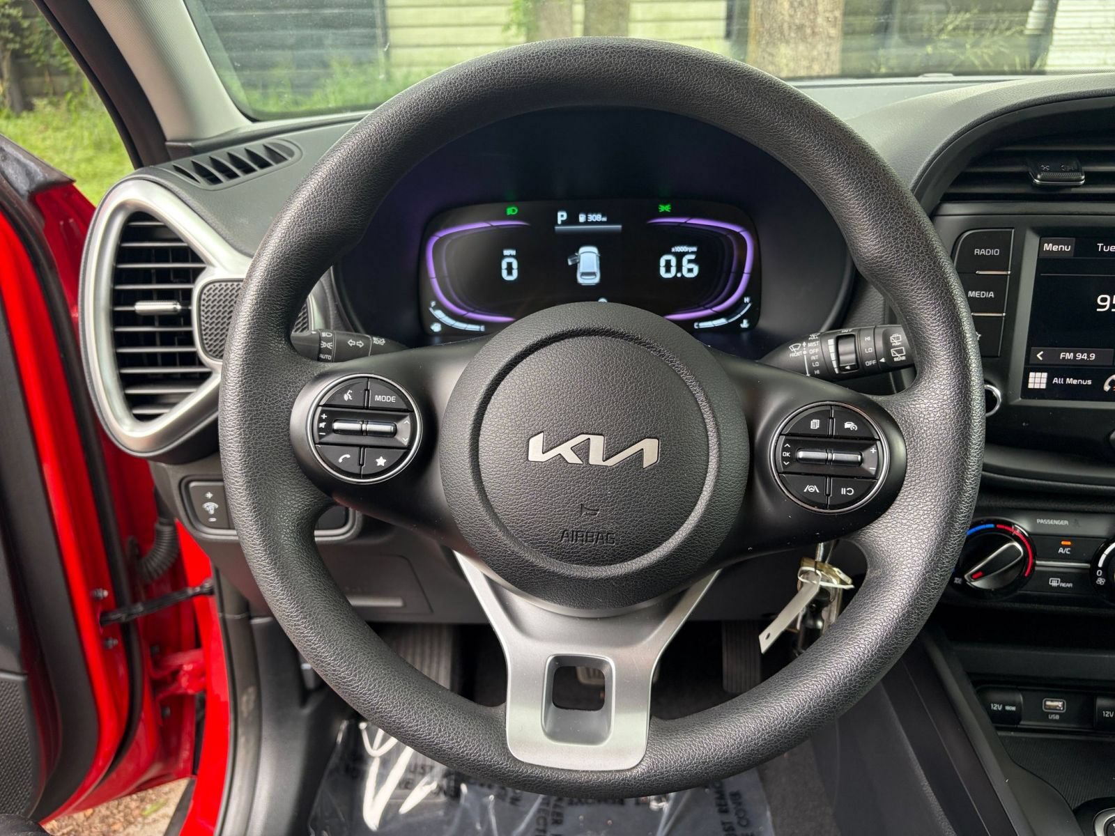 Thumbnail: 2025 Kia Soul - 25