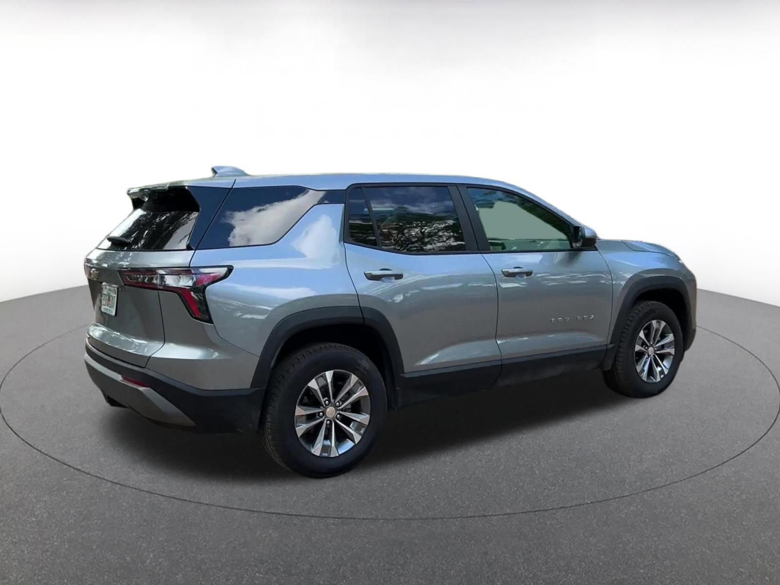 Thumbnail: 2025 Chevrolet Equinox - 15