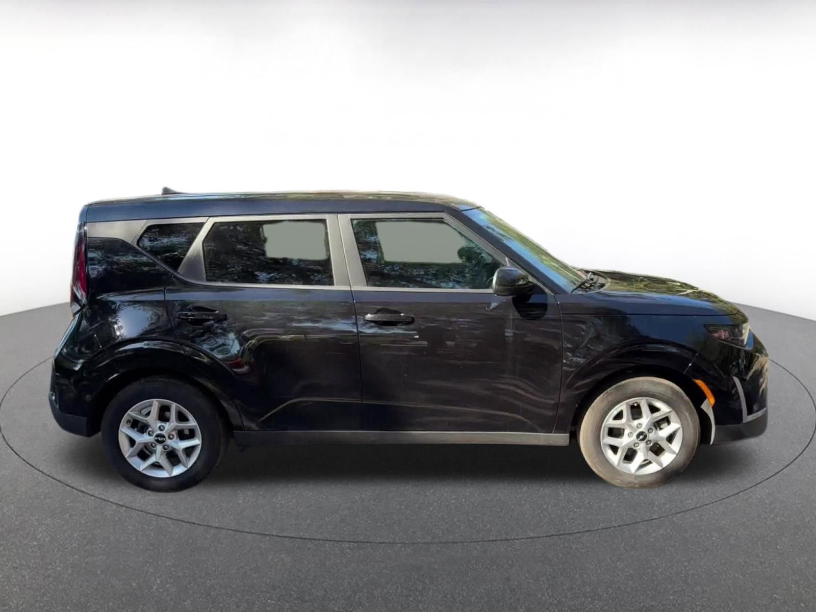 Thumbnail: 2025 Kia Soul - 16