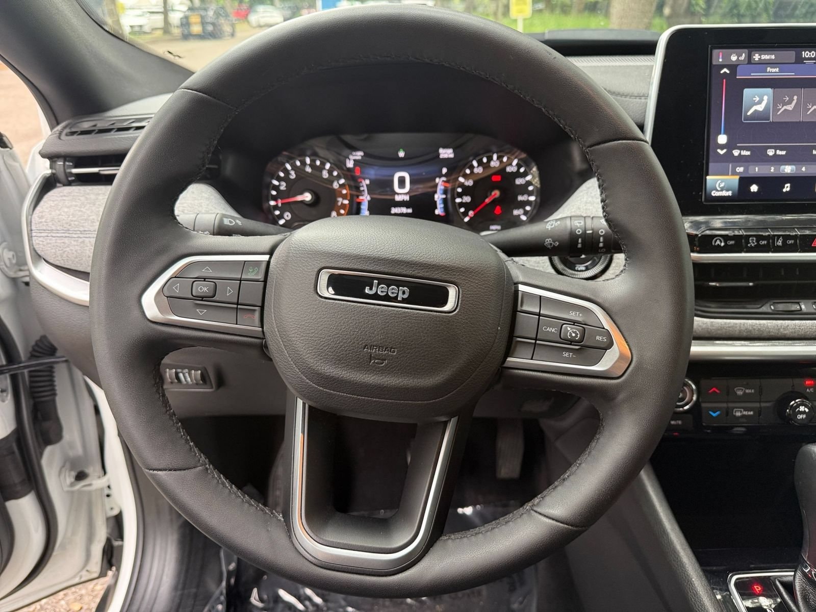 Thumbnail: 2025 Jeep Compass - 22