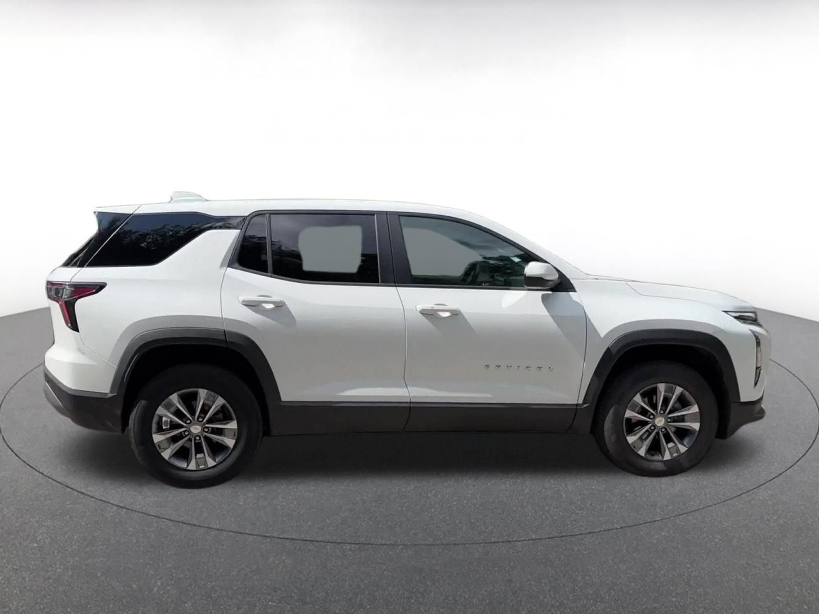 Thumbnail: 2025 Chevrolet Equinox - 13