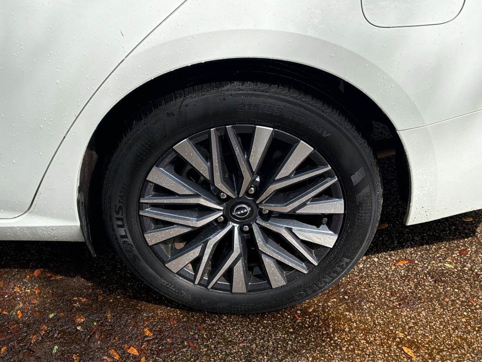 Thumbnail: 2025 Nissan Altima - 25