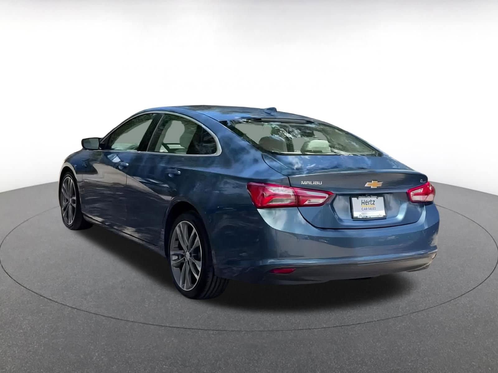Thumbnail: 2024 Chevrolet Malibu - 11