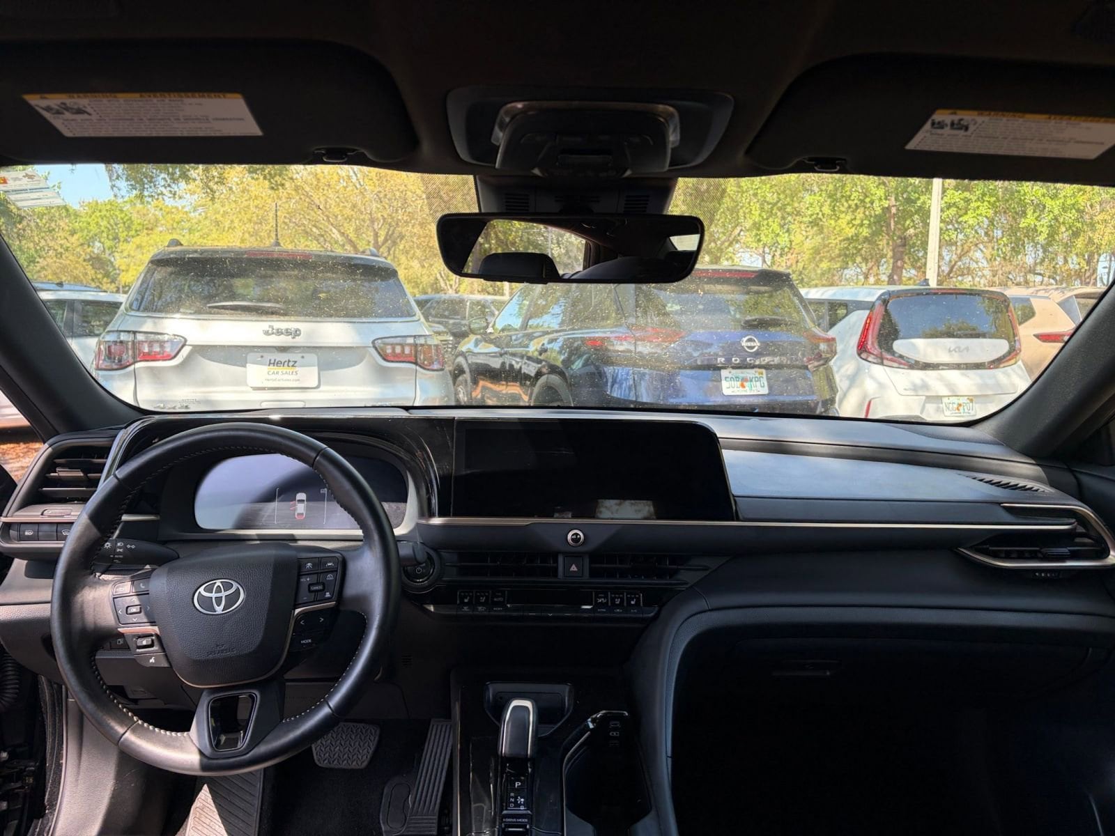 Thumbnail: 2025 Toyota Crown - 29