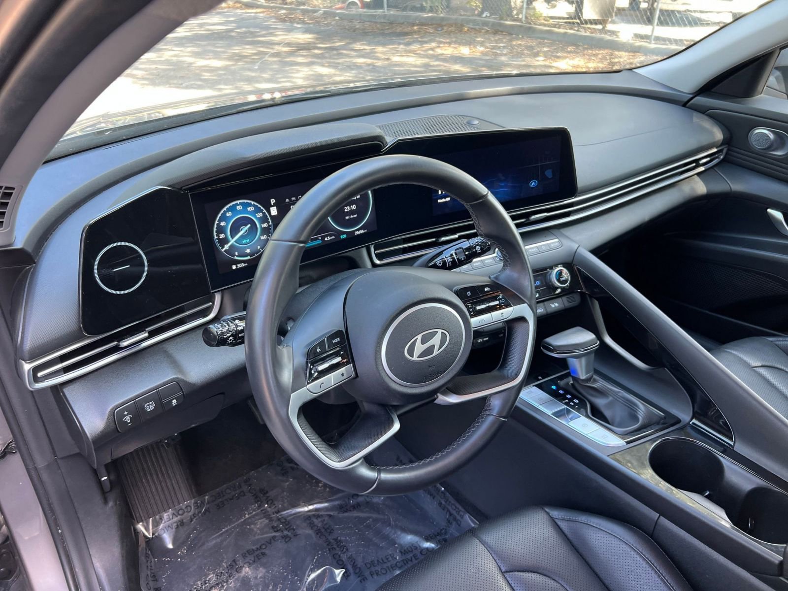 Thumbnail: 2025 Hyundai Elantra - 29