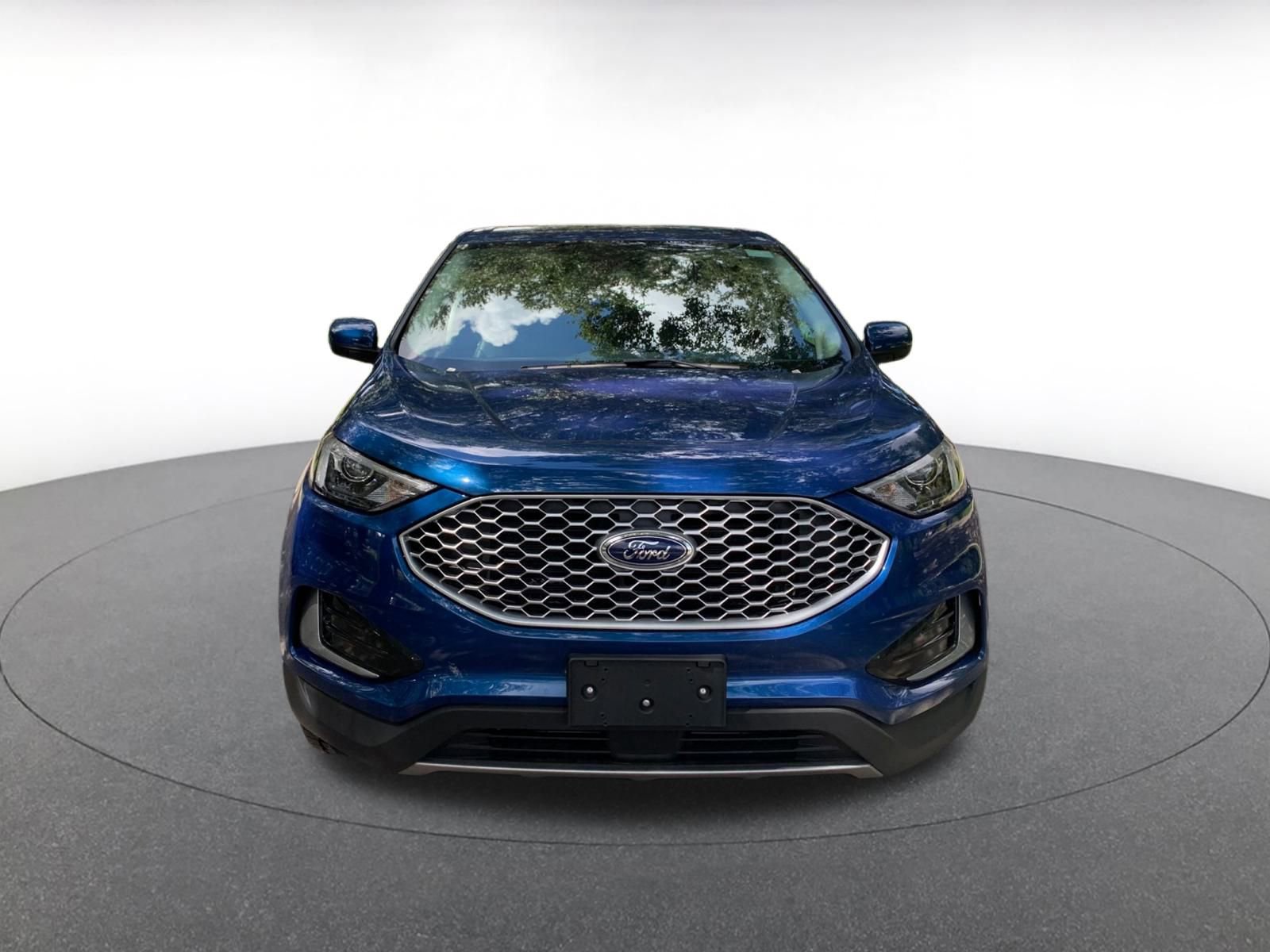 Thumbnail: 2024 Ford Edge - 2