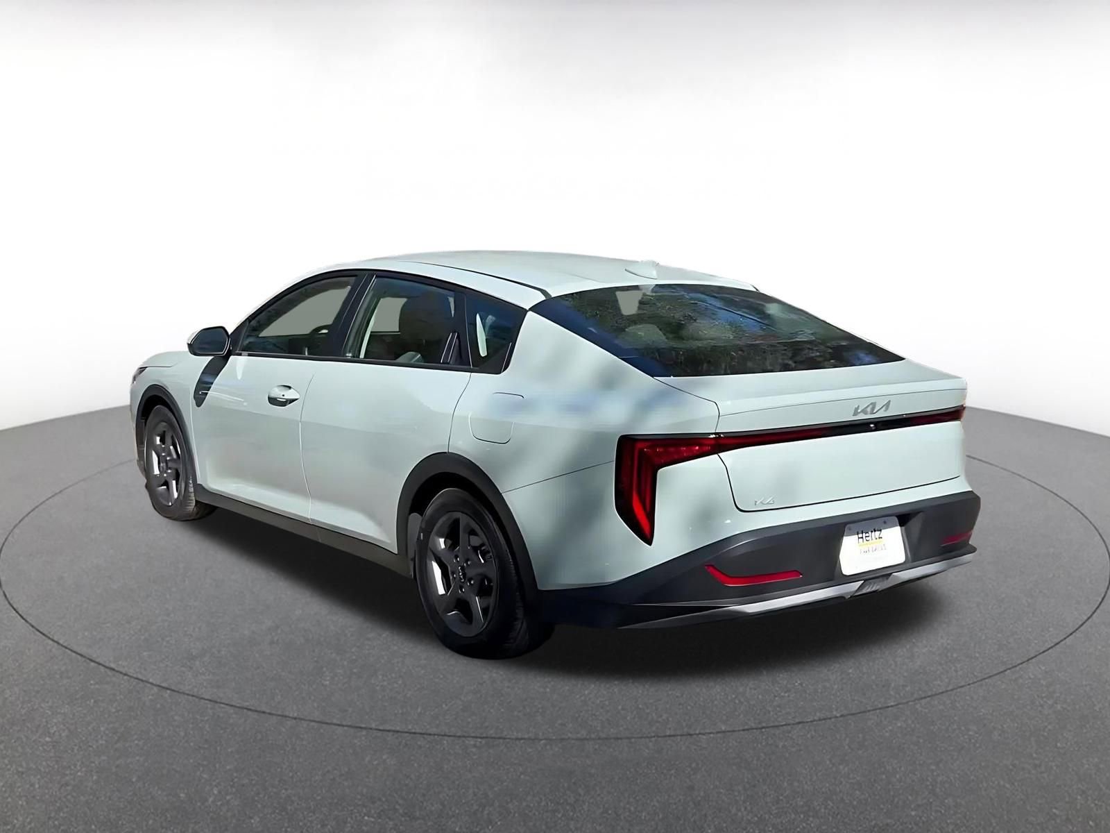 Thumbnail: 2025 Kia K4 - 11