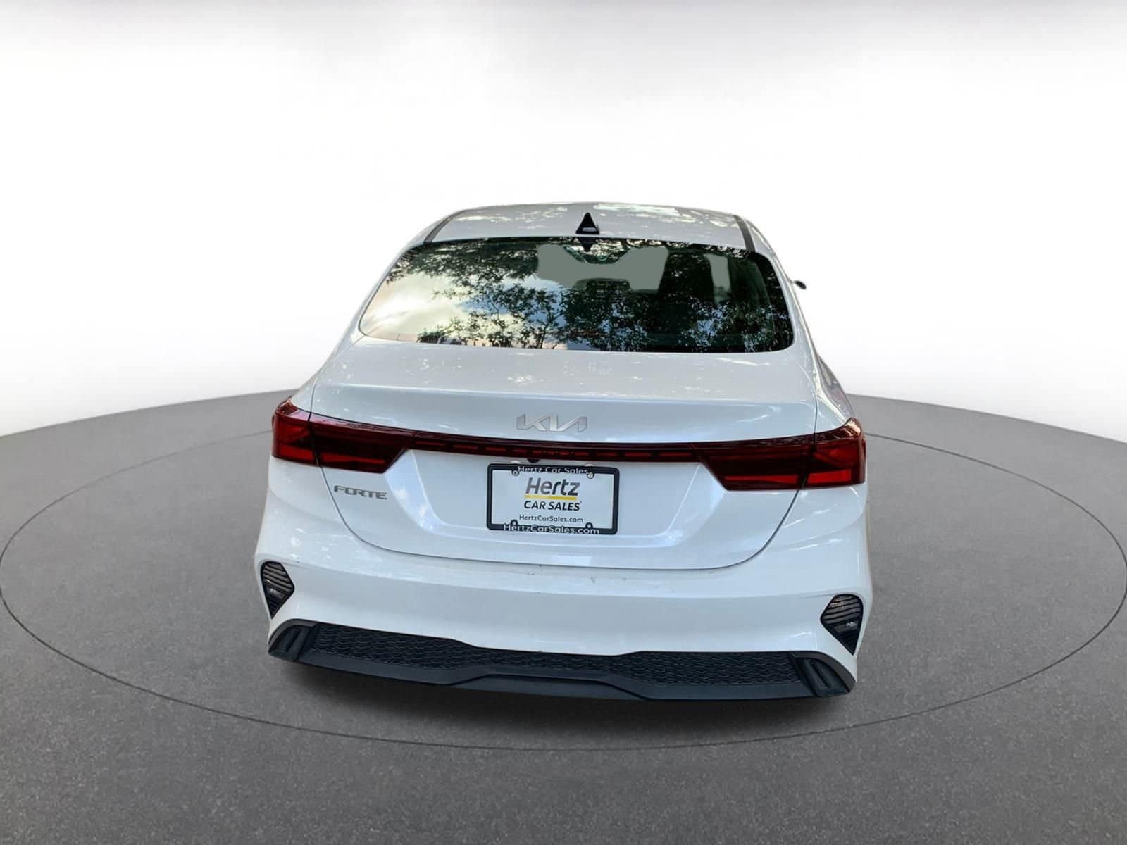Thumbnail: 2024 Kia Forte - 6