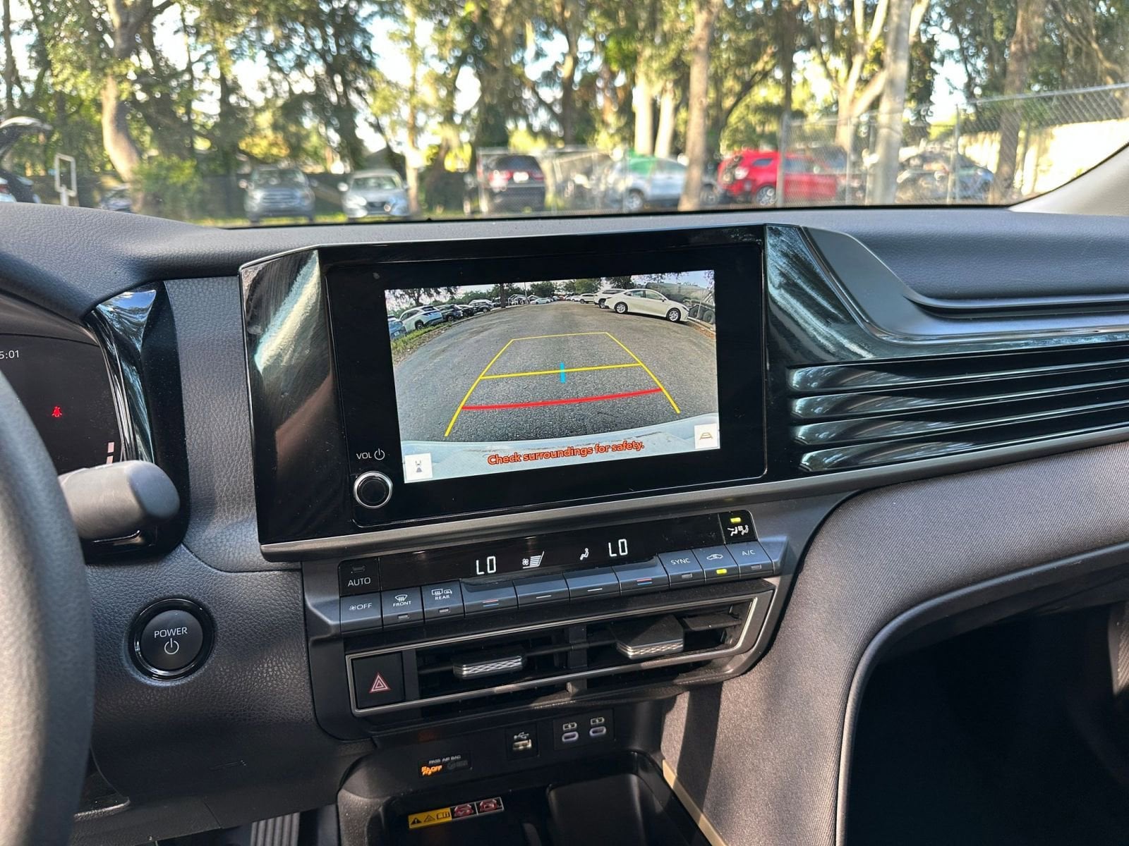 Thumbnail: 2025 Toyota Camry - 17