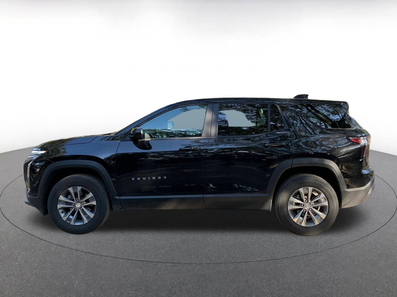 Thumbnail: 2025 Chevrolet Equinox - 4