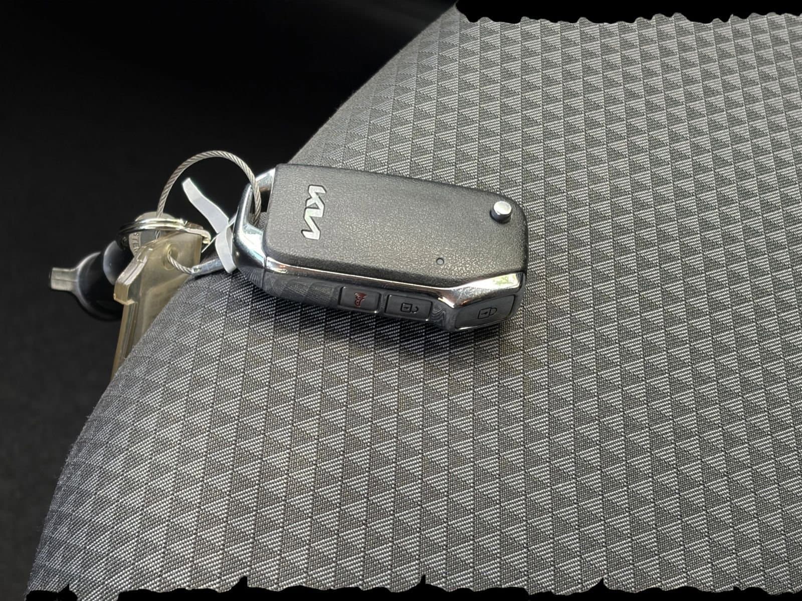 Thumbnail: 2025 Kia Soul - 18