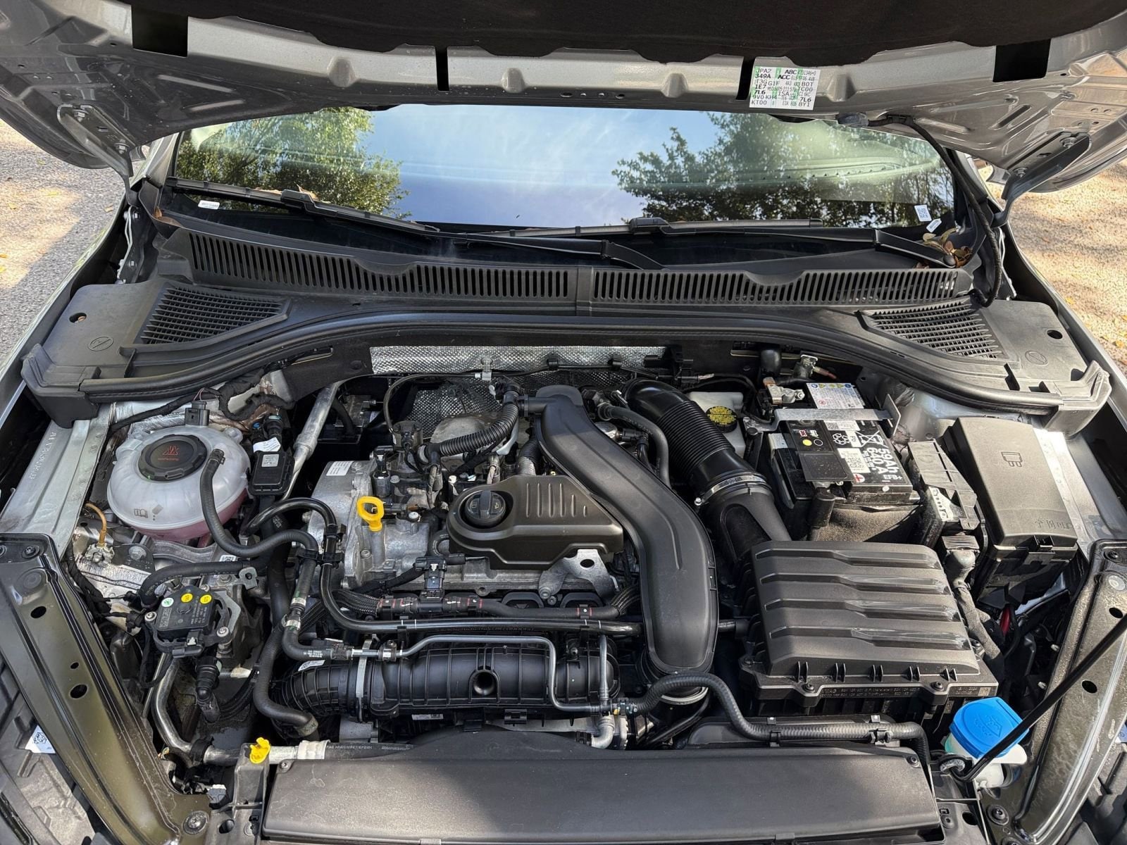 Thumbnail: 2025 Volkswagen Jetta - 25