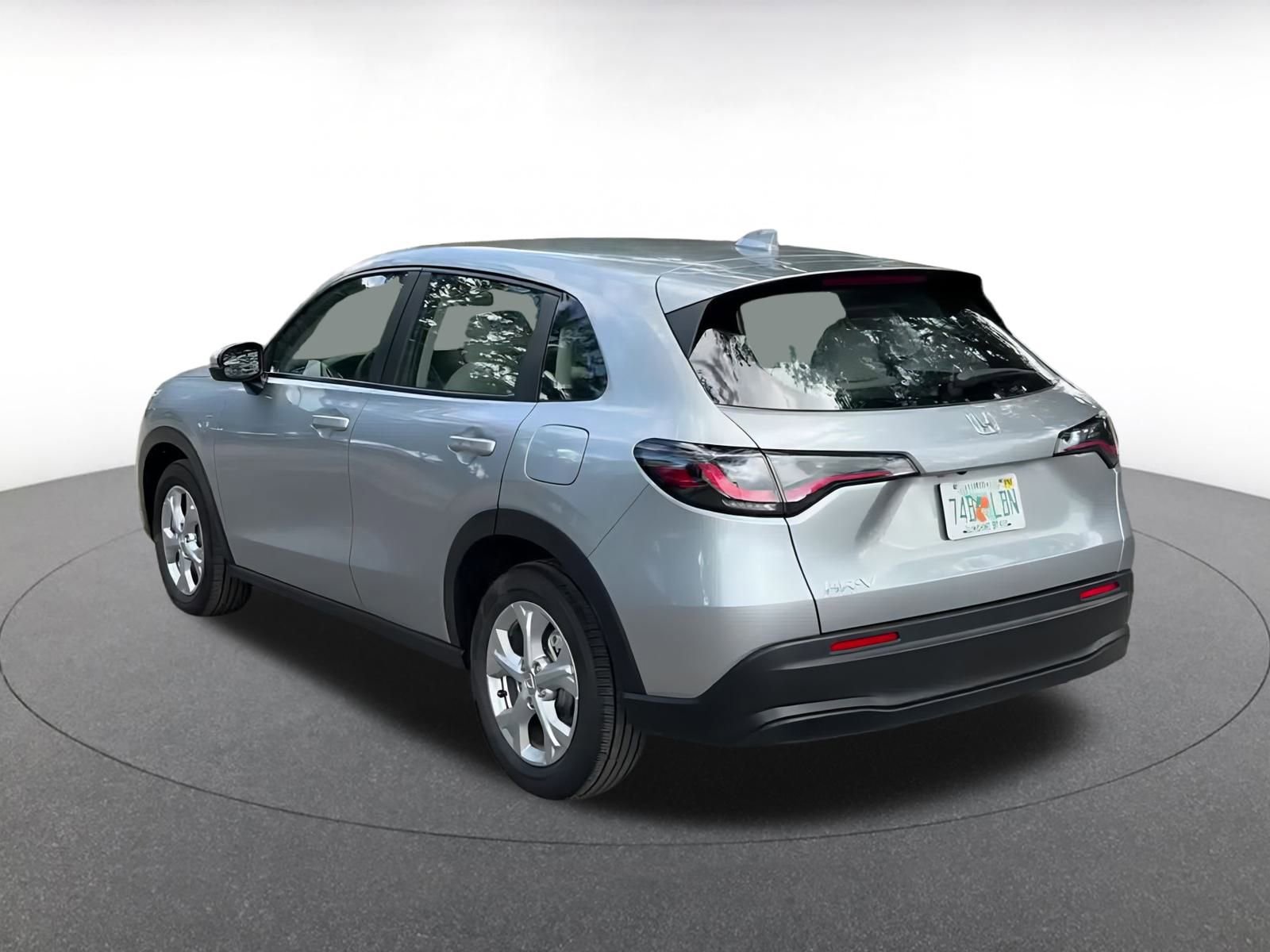 Thumbnail: 2025 Honda HR-V - 17