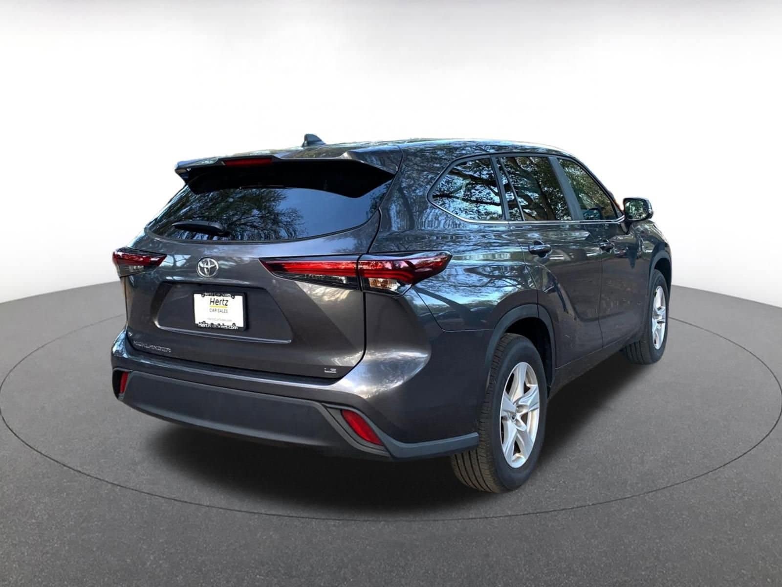 Thumbnail: 2025 Toyota Highlander - 7